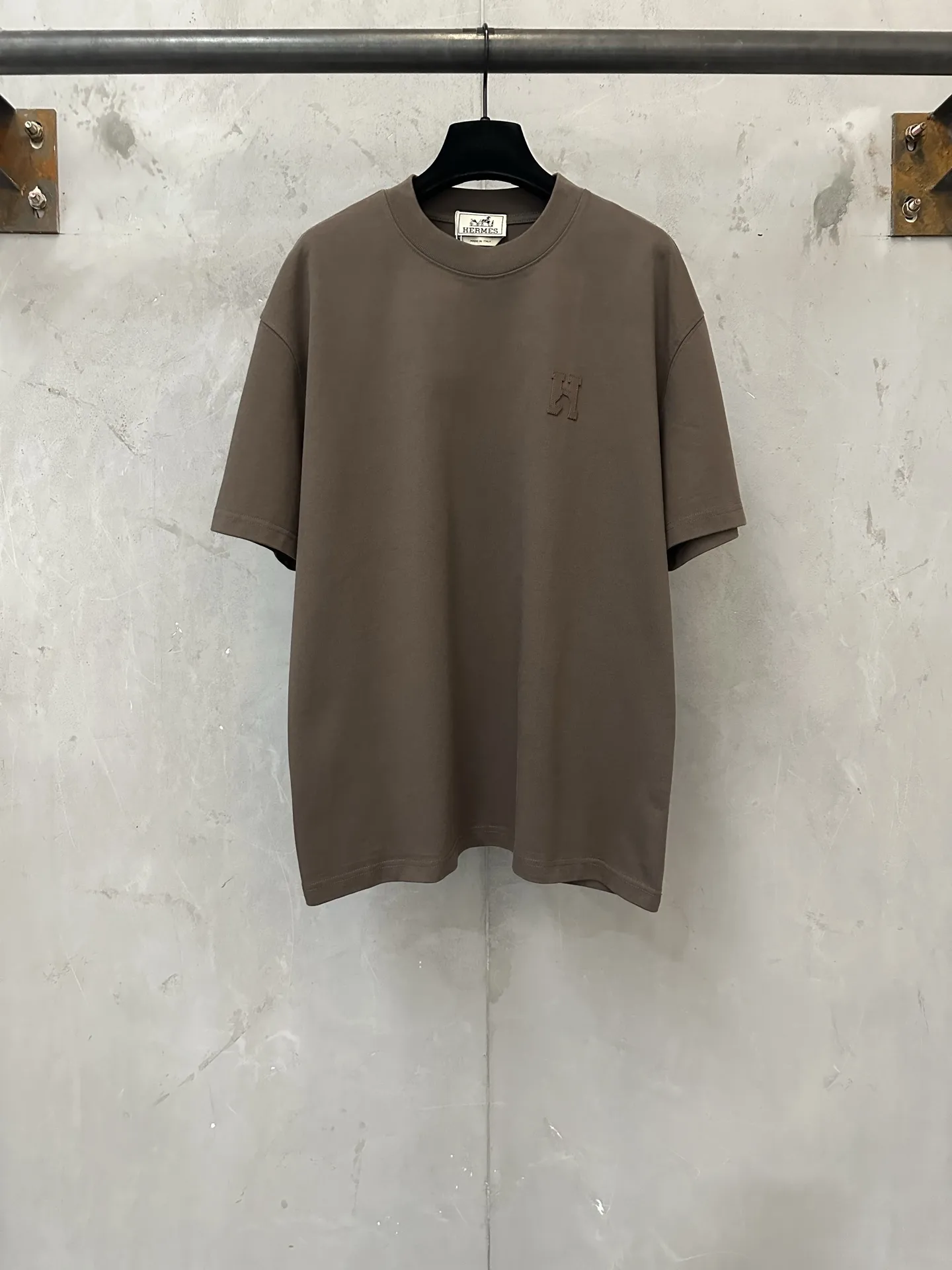 Heavyweight Cotton T-Shirt with Leather Patch D21021806