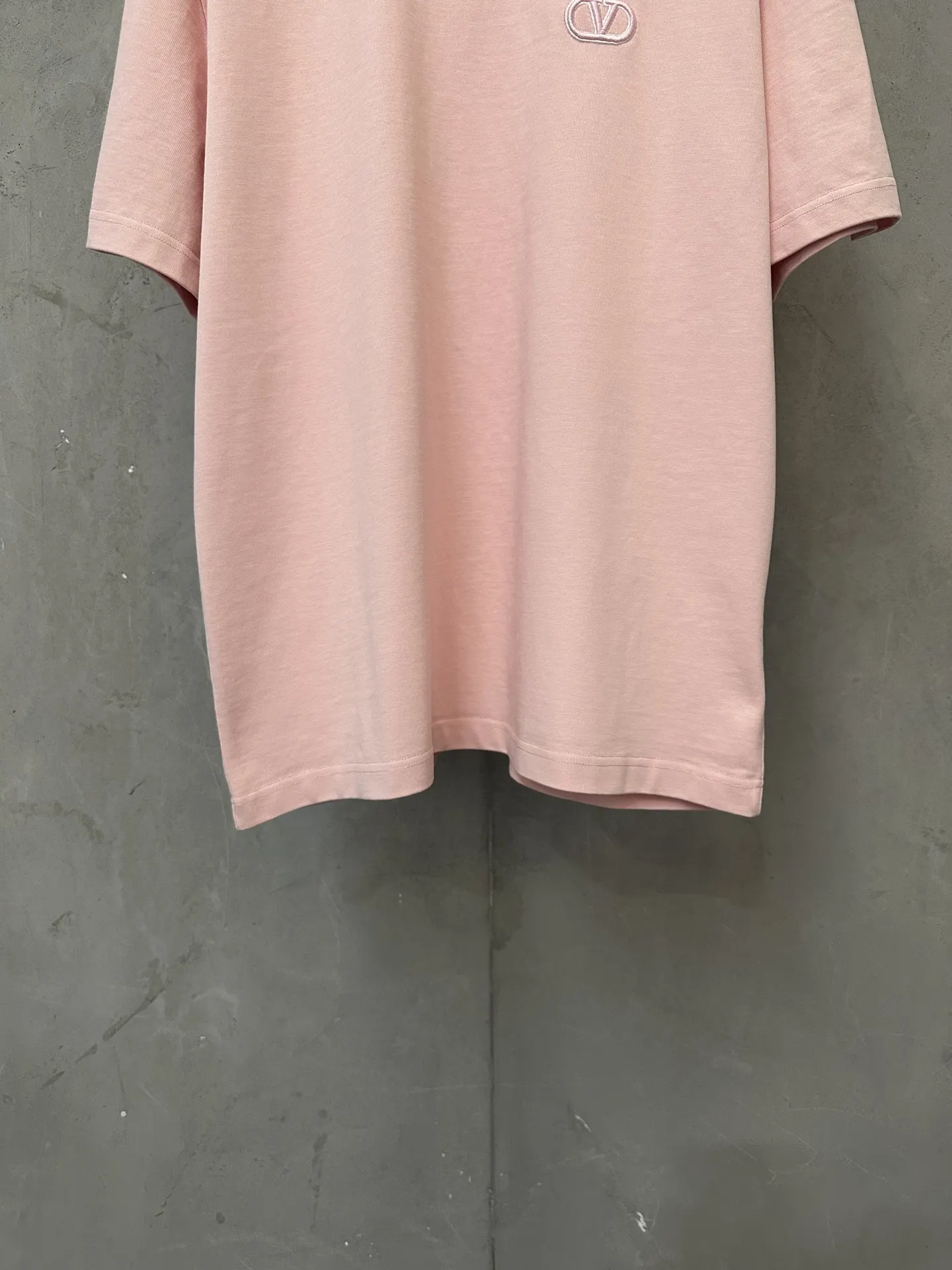 VLogo Embroidered Heavyweight Cotton T-Shirt D21021950 — view 4
