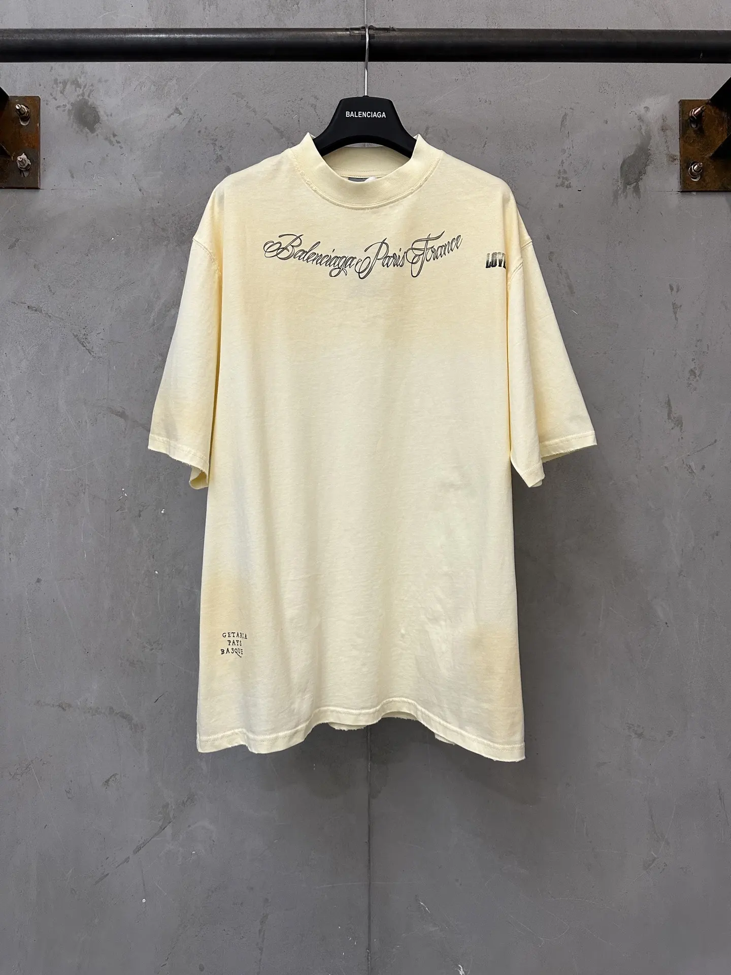 Classic Ink Script Logo T-Shirt D21520185