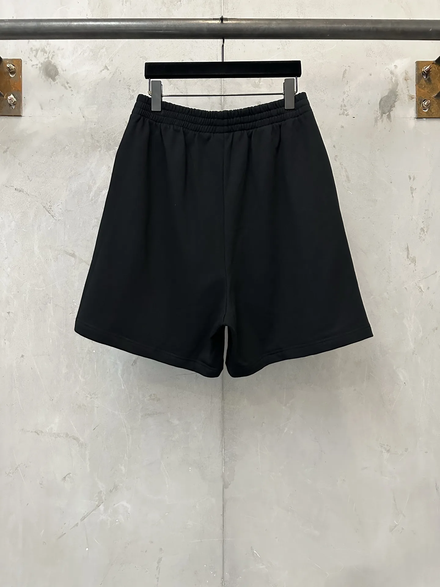 Logo Rhinestone Cotton-Jersey Shorts D21520192 — view 2