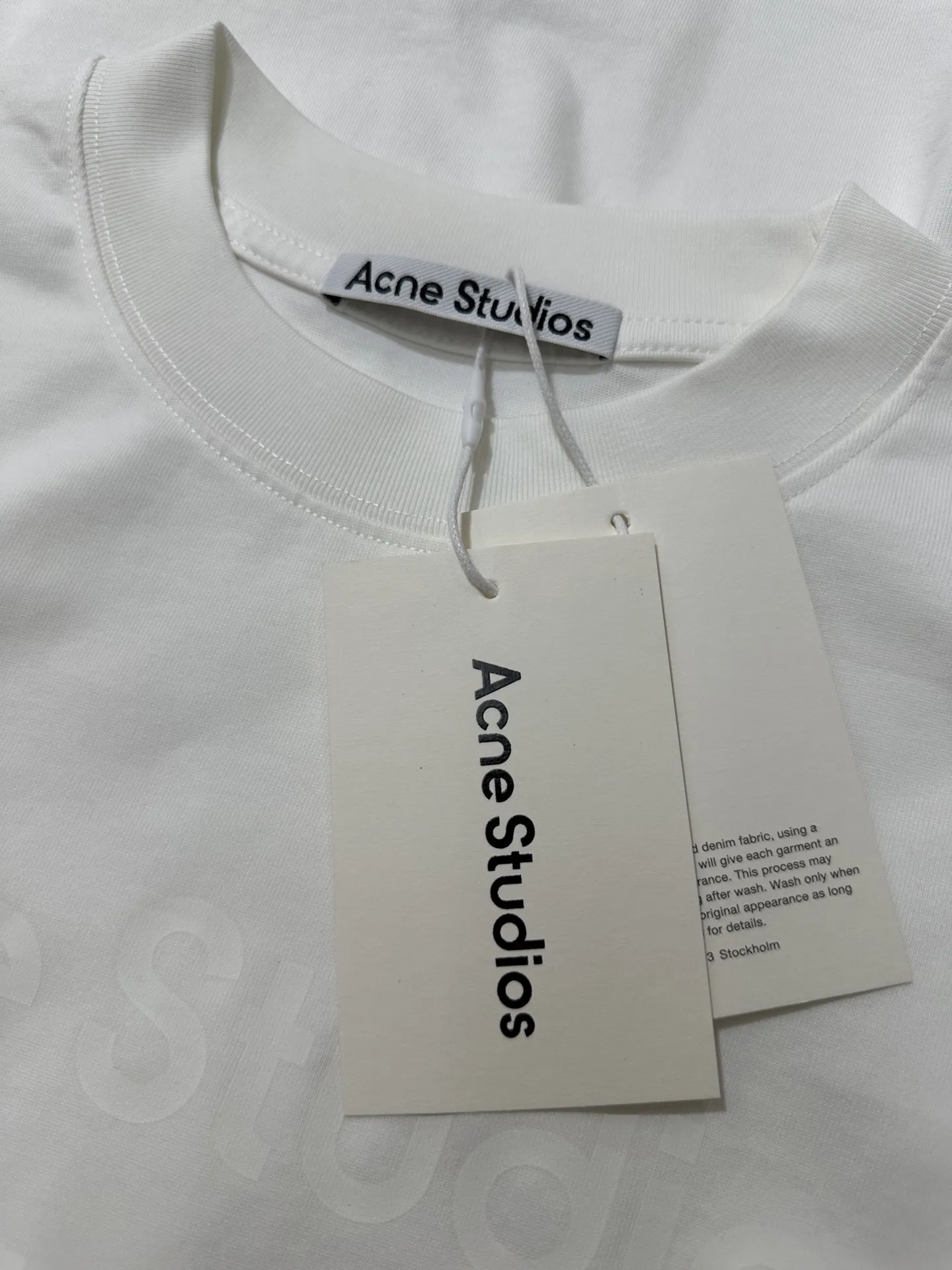 1996 Logo-Embossed Long-Sleeve T-Shirt D22020189 — view 6