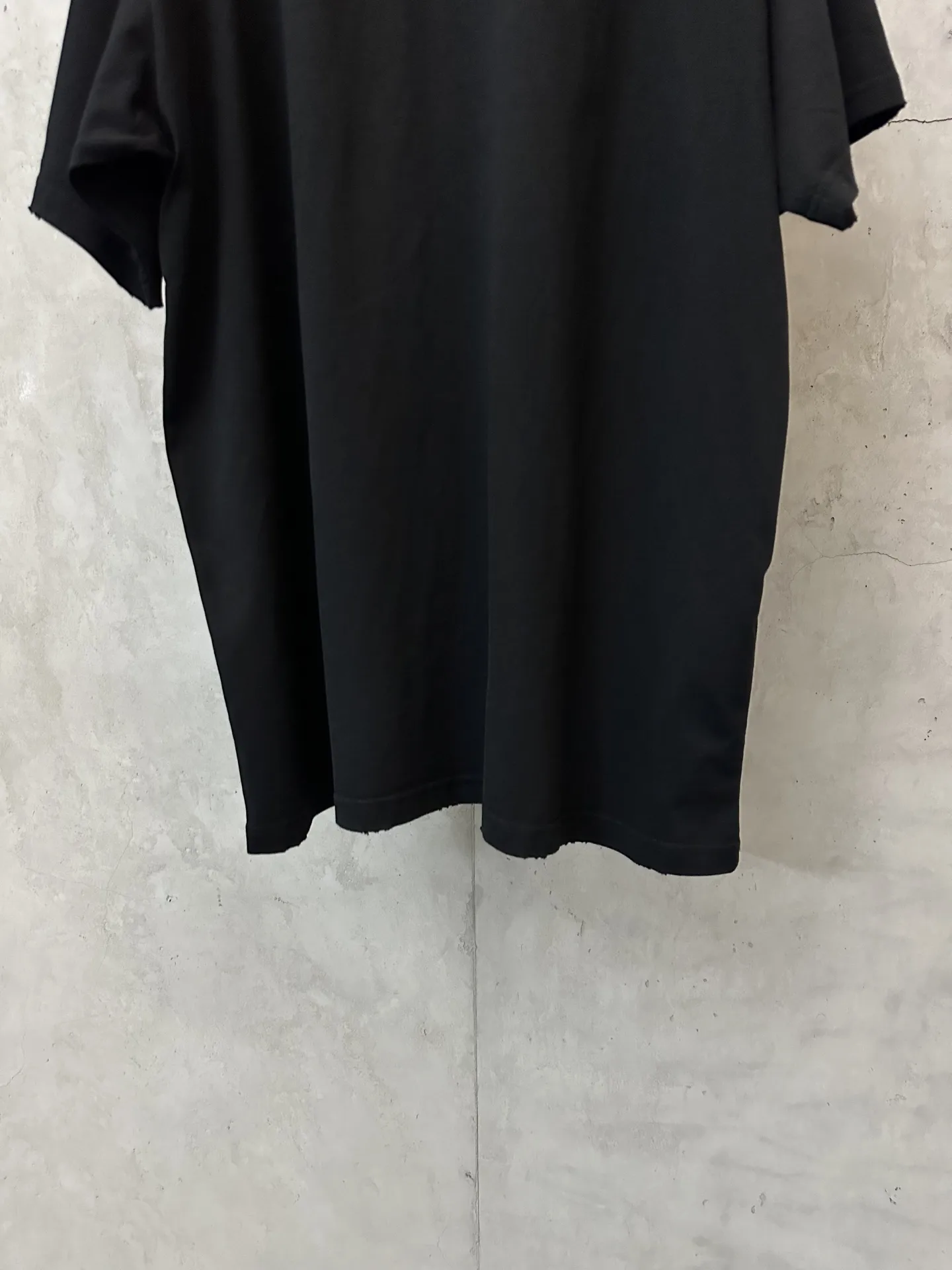 Logo Embroidery Oversized Cotton T-Shirt D22012317 — view 4