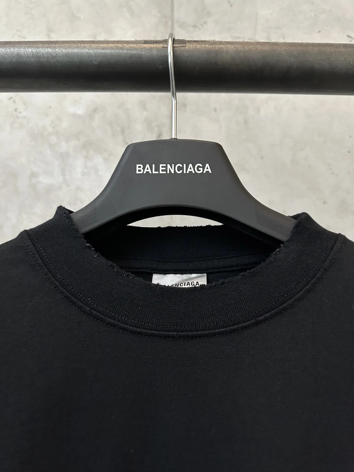 Logo Embroidery Oversized Cotton T-Shirt D22012317 — view 7