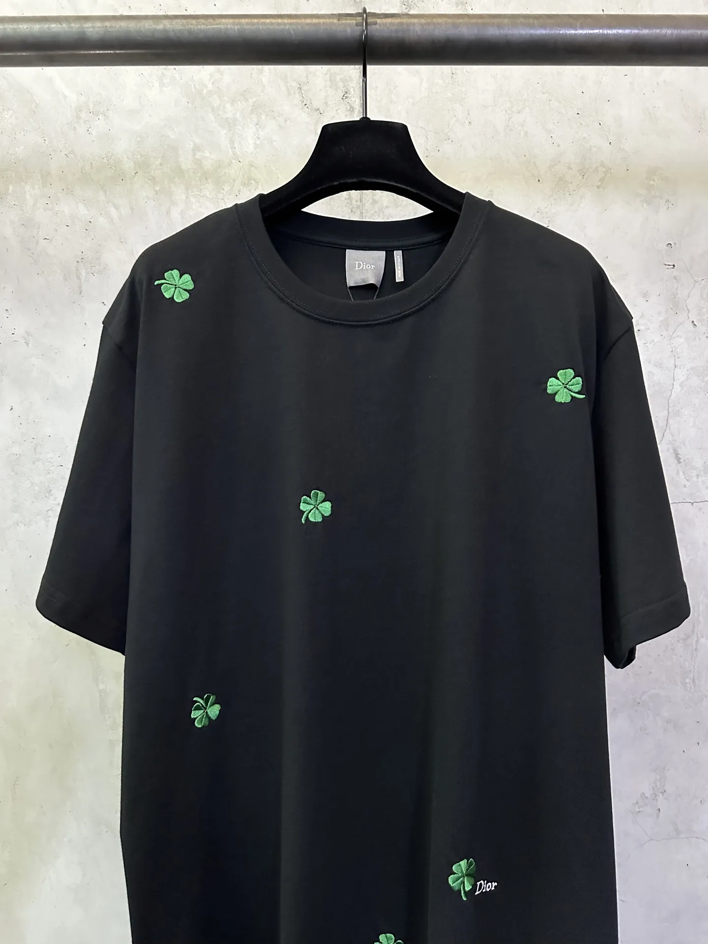 Clover Embroidered Cotton T-Shirt D22012811 — view 3