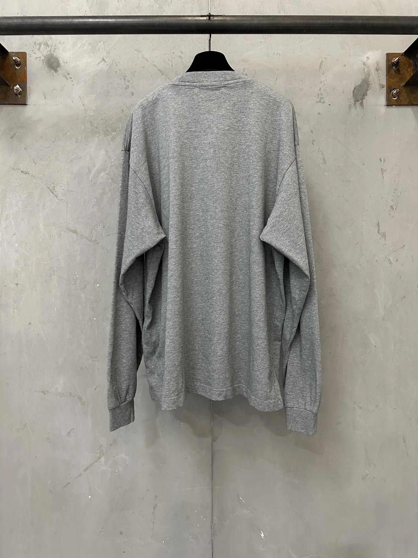Anagram Logo Long-Sleeved T-Shirt D22023546 — view 2