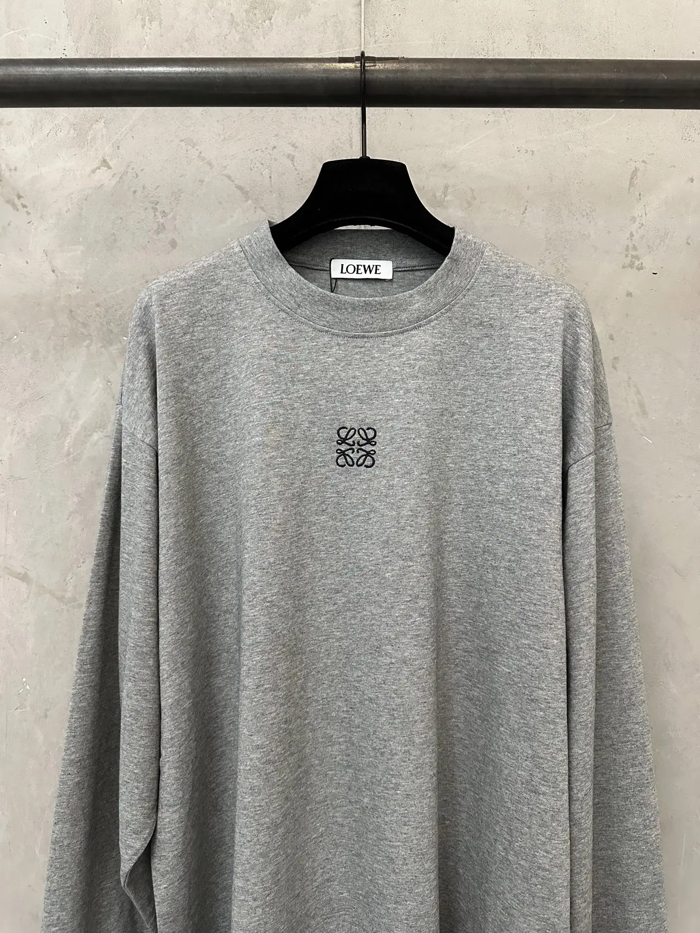 Anagram Logo Long-Sleeved T-Shirt D22023546 — view 3