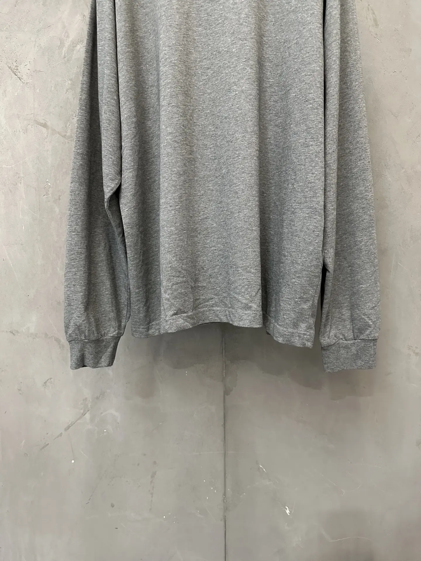 Anagram Logo Long-Sleeved T-Shirt D22023546 — view 4