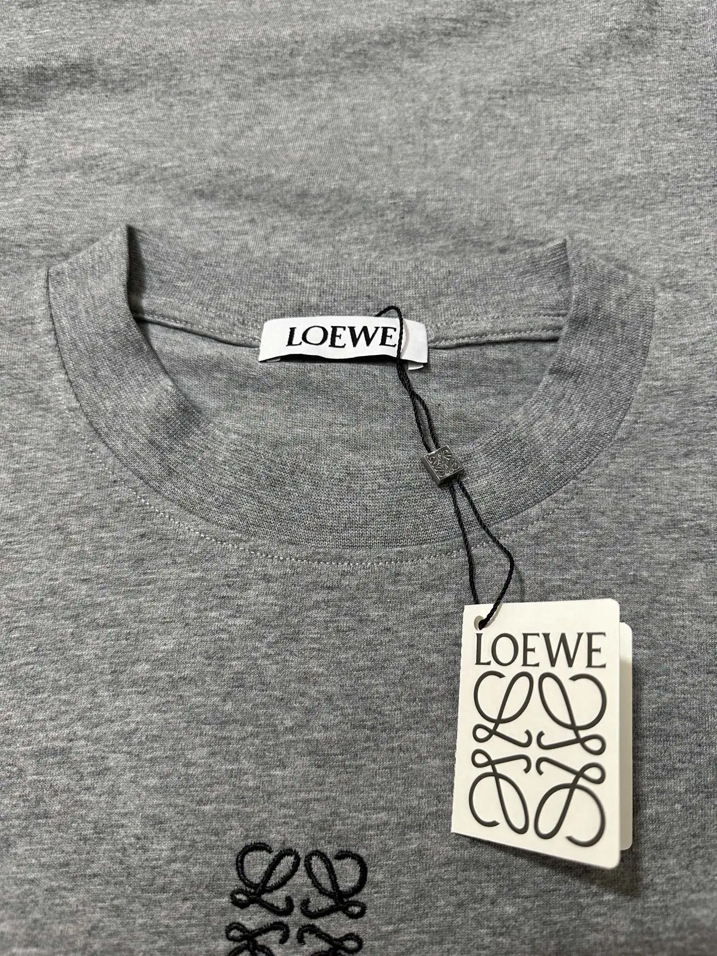 Anagram Logo Long-Sleeved T-Shirt D22023546 — view 6
