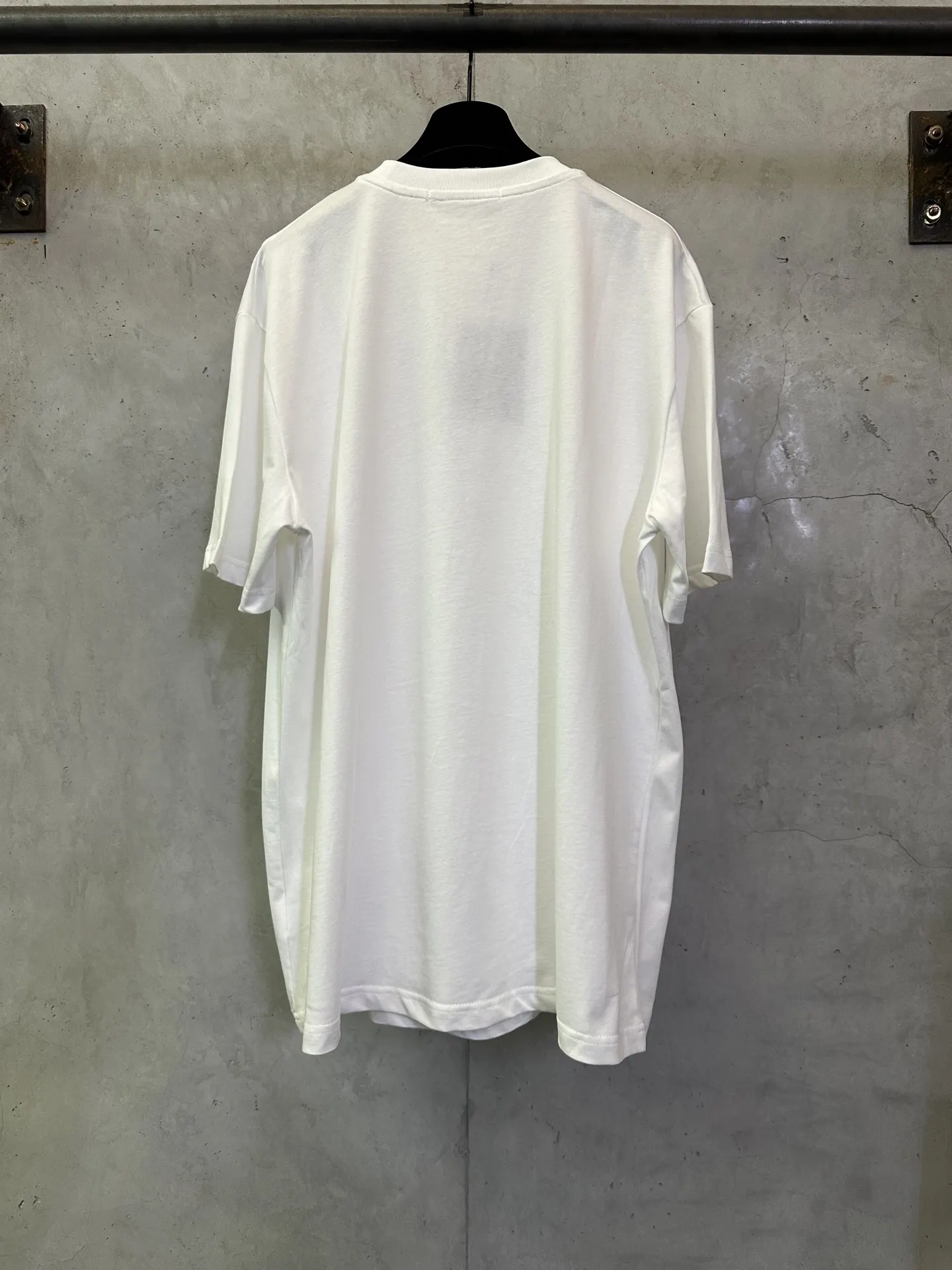 Mountain Flocked Logo Cotton T-Shirt D22012888 — view 2