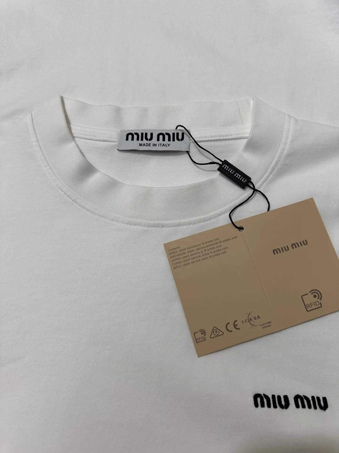 Logo-Embroidered Long-Sleeve T-Shirt D22021774 — view 6