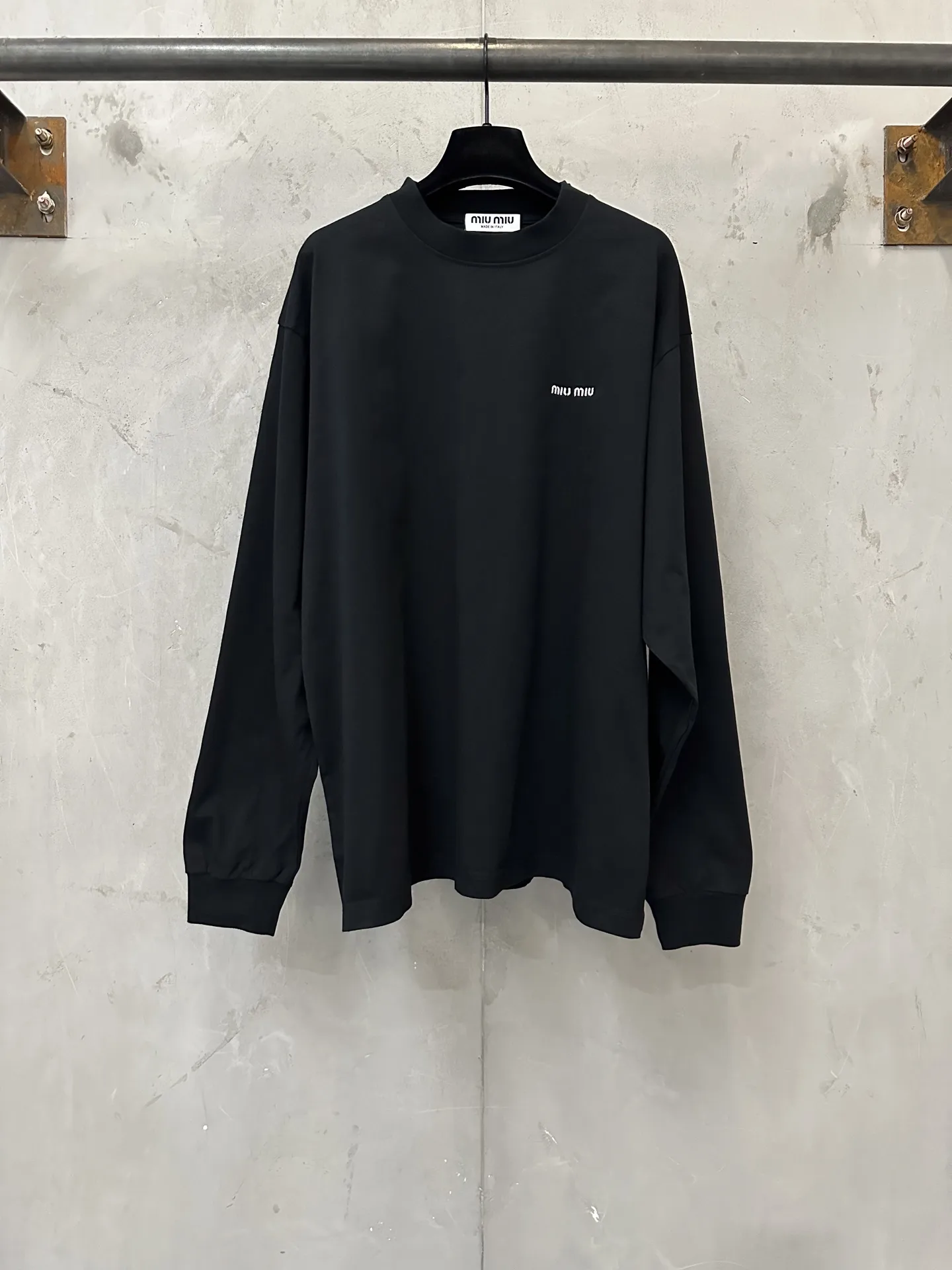 Logo-Embroidered Long-Sleeved T-Shirt D22021772