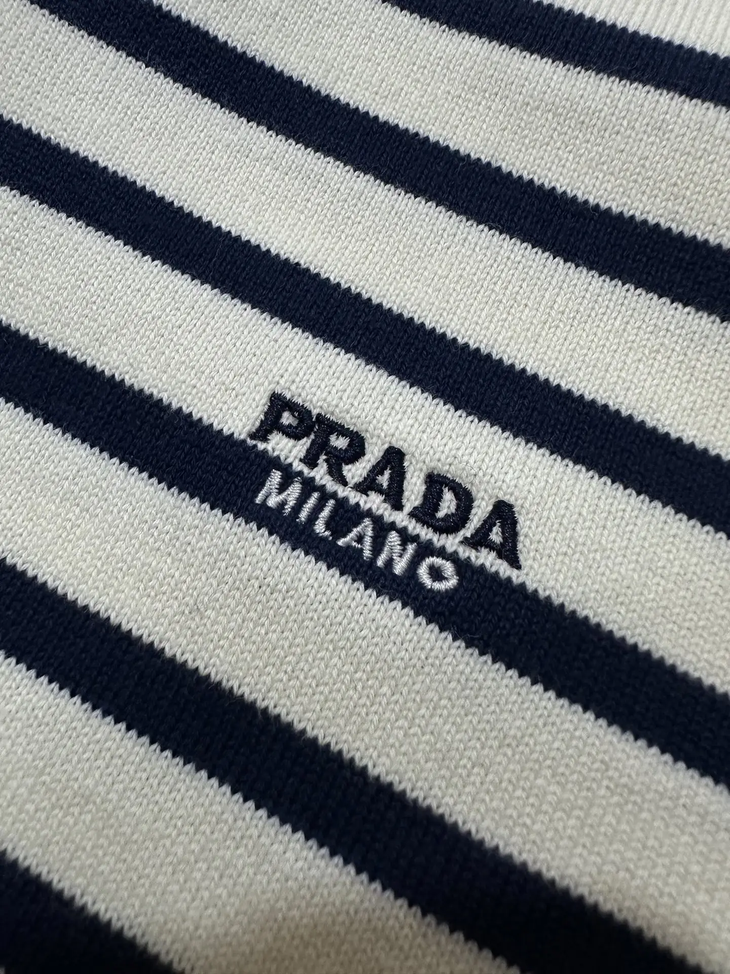 Striped Wool-Blend Knit T-Shirt D22011614 — view 6