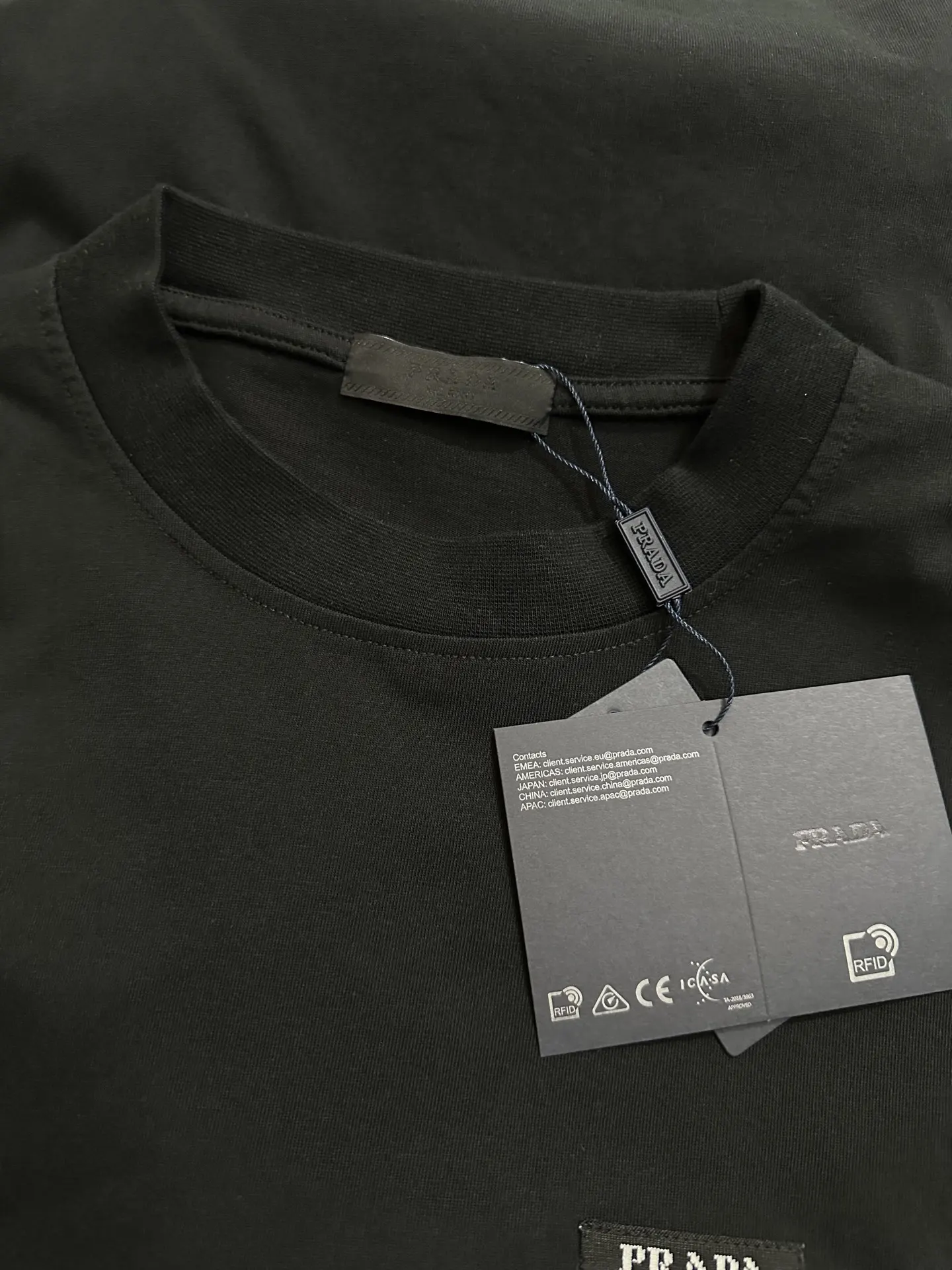 Logo-Patch Long-Sleeve Cotton T-Shirt D22023508 — view 6