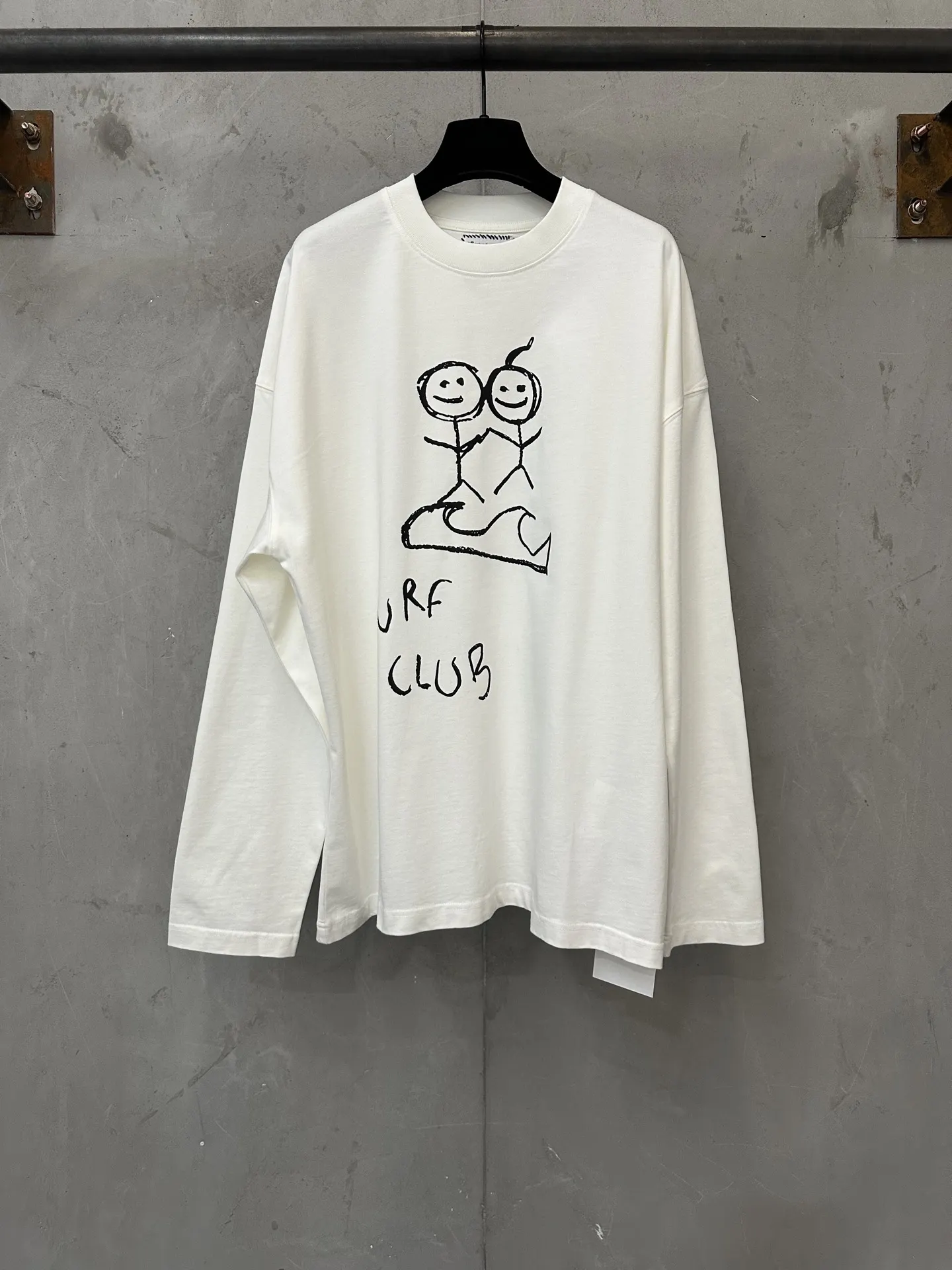 Surf Club Graphic Long-Sleeve T-Shirt D22021760
