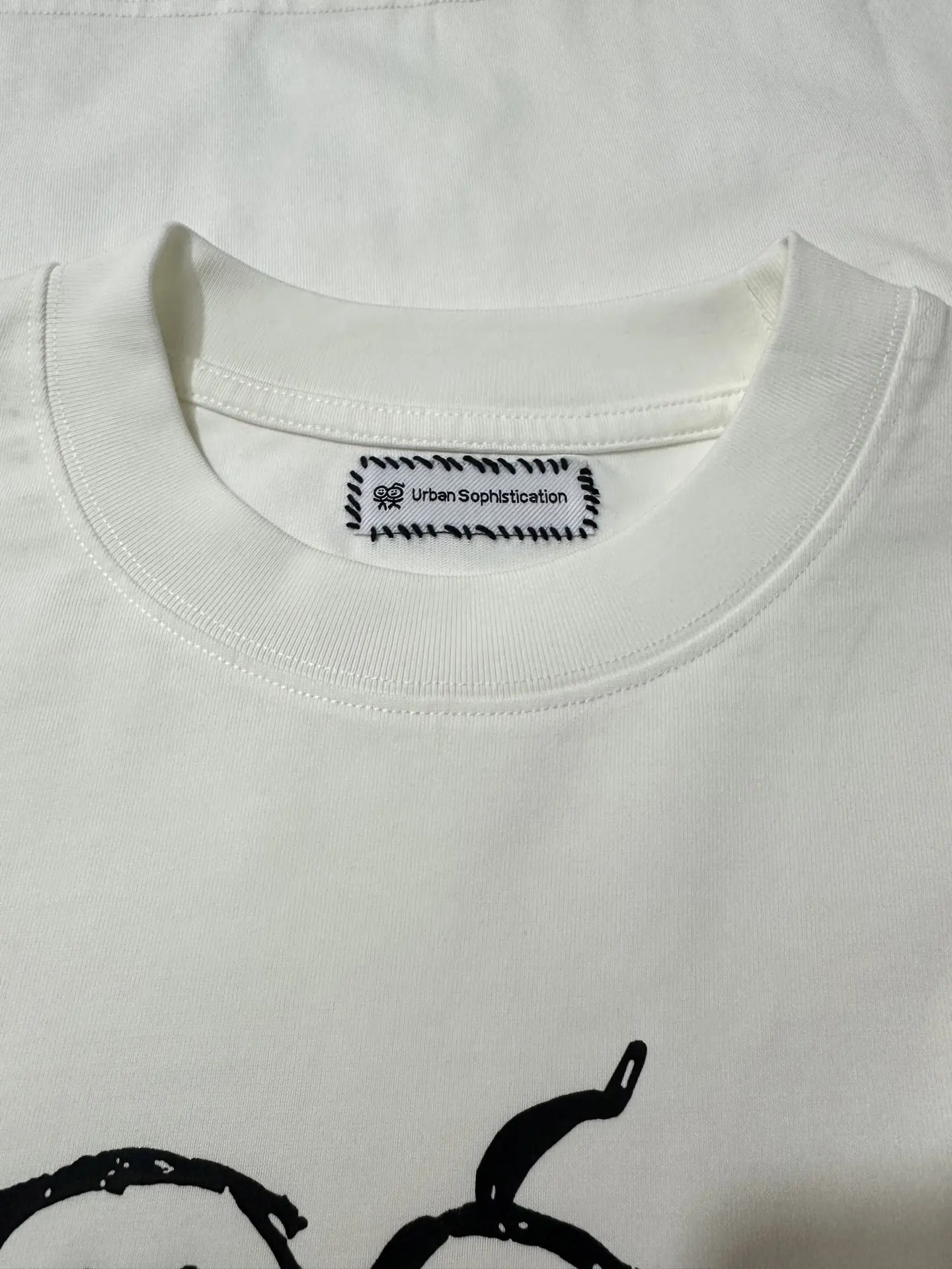Surf Club Graphic Long-Sleeve T-Shirt D22021760 — view 6