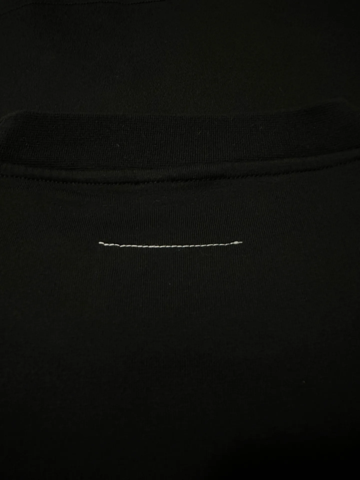 MM6 Maison Margiela Logo Label Long-Sleeve T-Shirt D22024376 — view 8