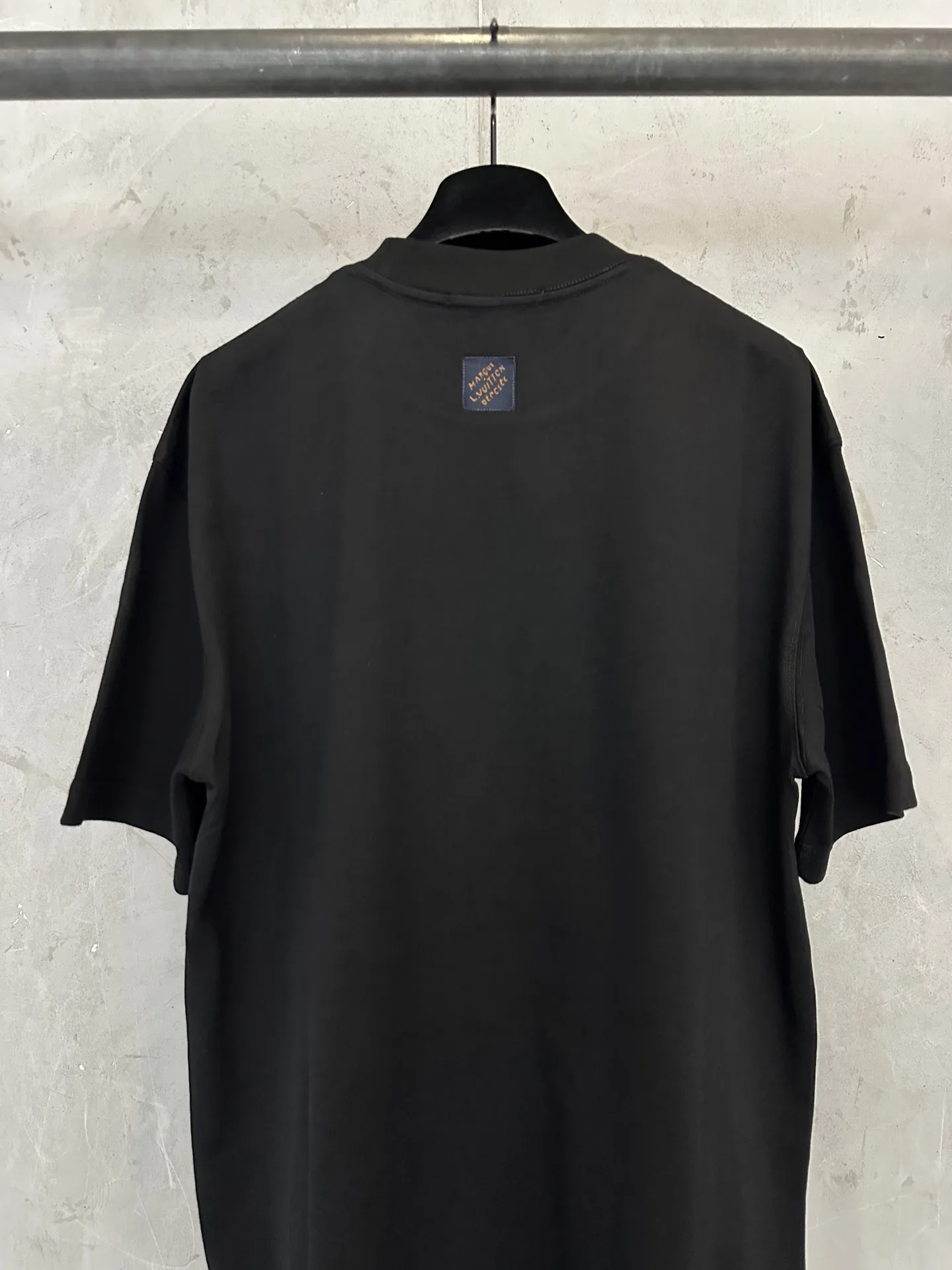 Leather Patch Heavyweight Cotton T-Shirt D22012304 — view 5