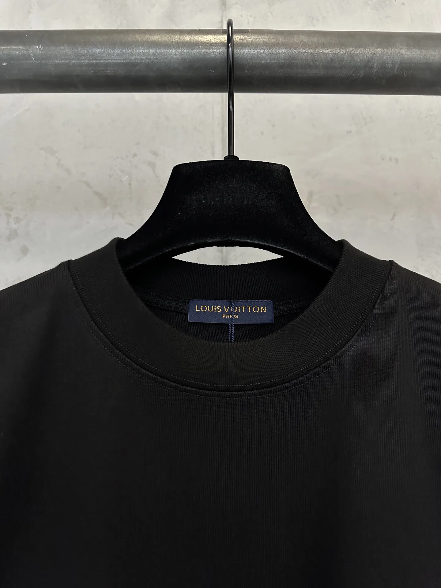 Leather Patch Heavyweight Cotton T-Shirt D22012304 — view 7