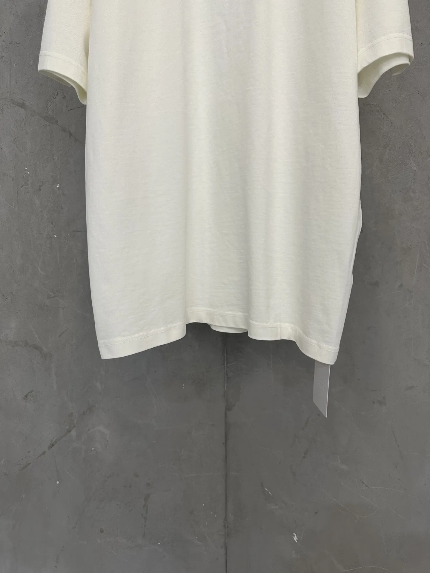 MM6 Heavyweight Cotton Jersey Logo T-Shirt D22012291 — view 4