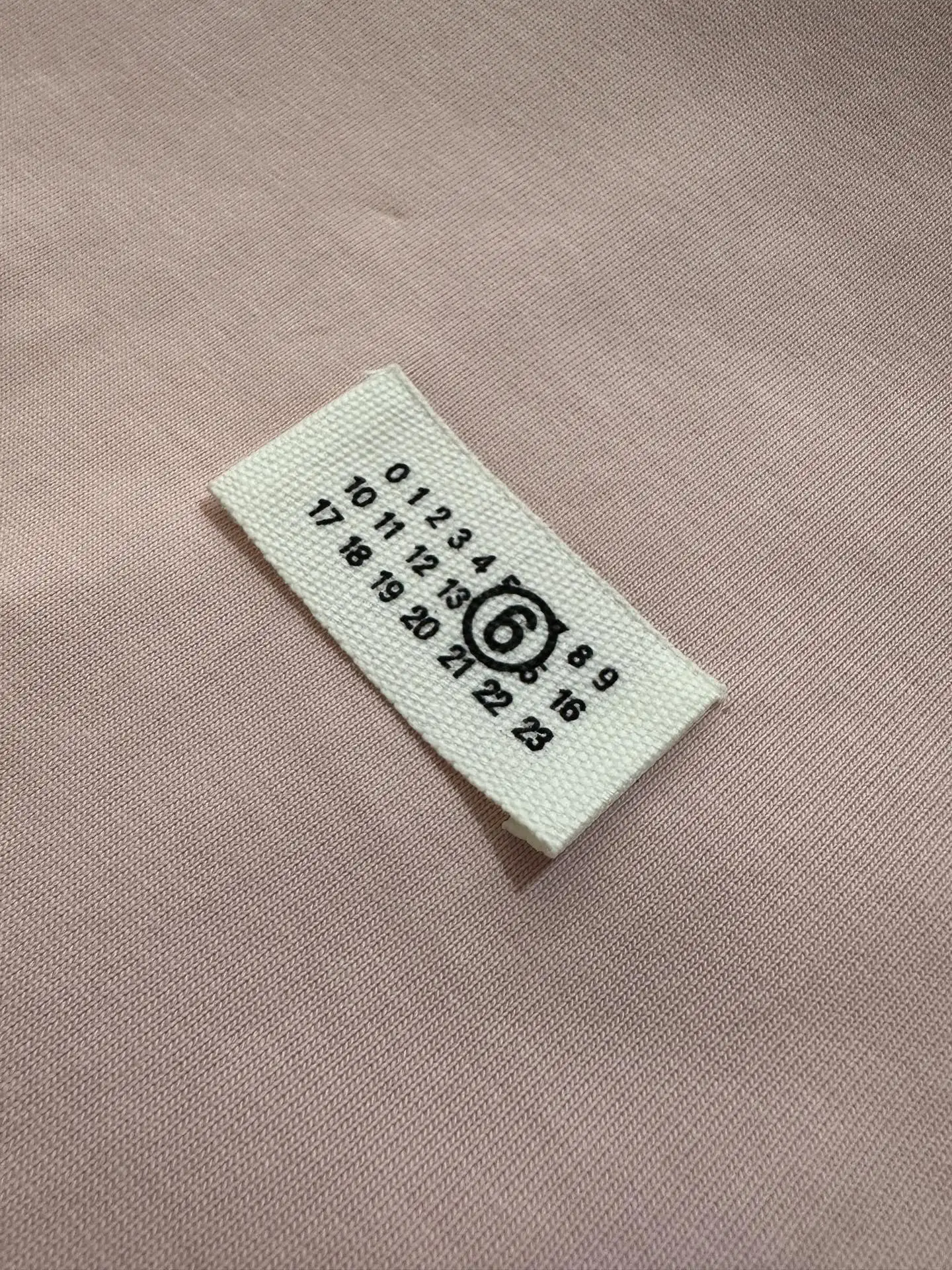 MM6 Label Heavyweight Cotton T-Shirt D22012294 — view 8