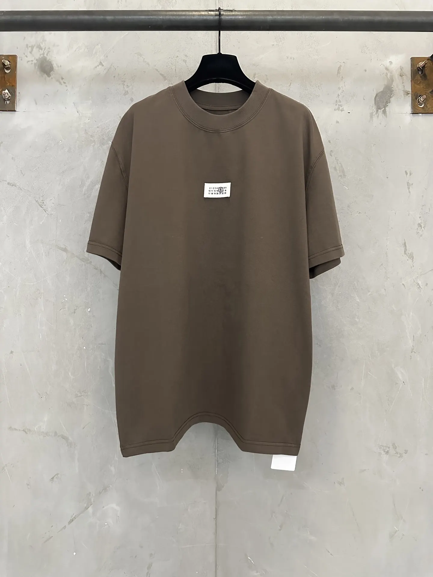 MM6 Numeric Label Heavyweight Cotton T-Shirt D22012295