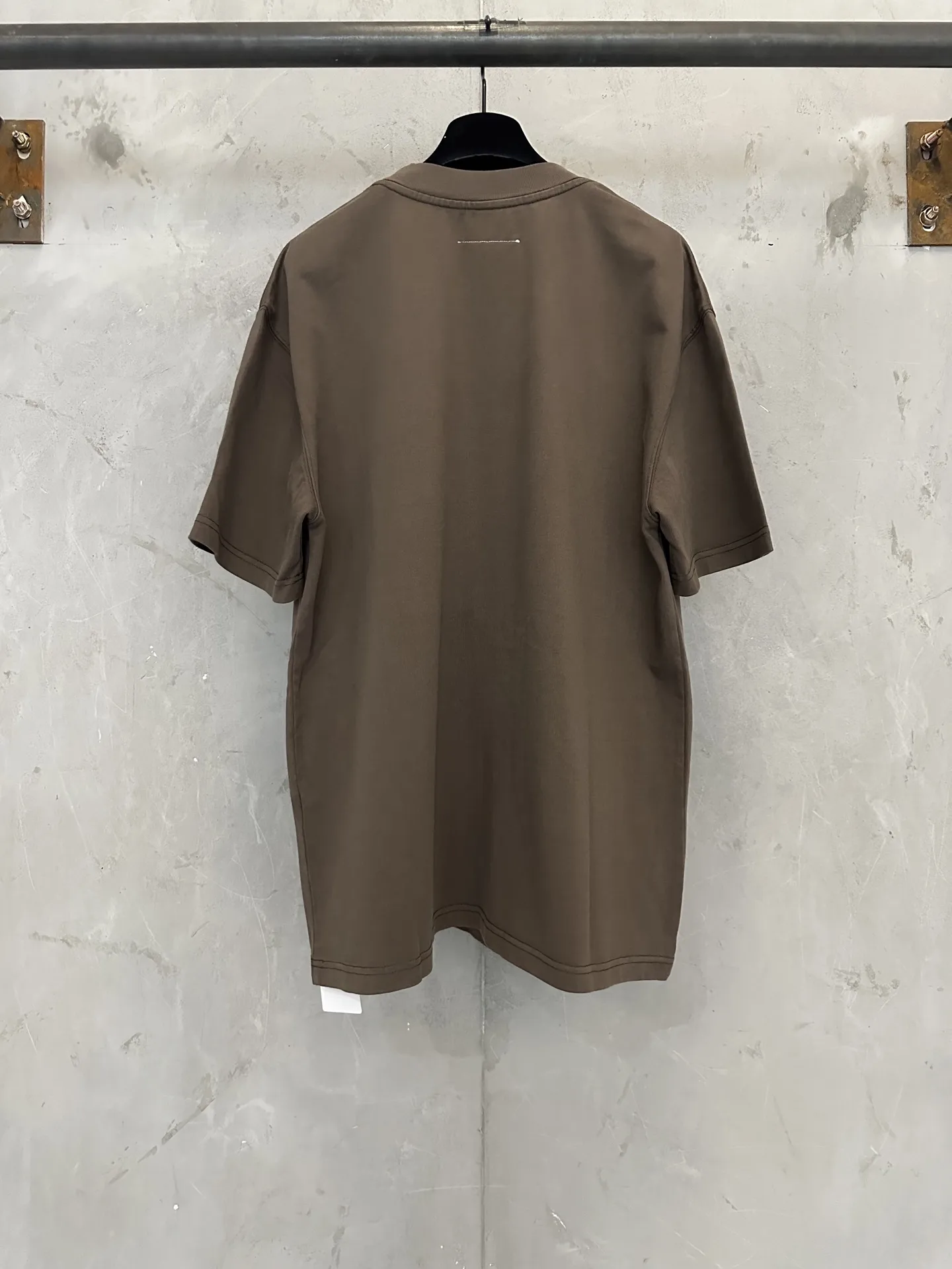 MM6 Numeric Label Heavyweight Cotton T-Shirt D22012295 — view 2