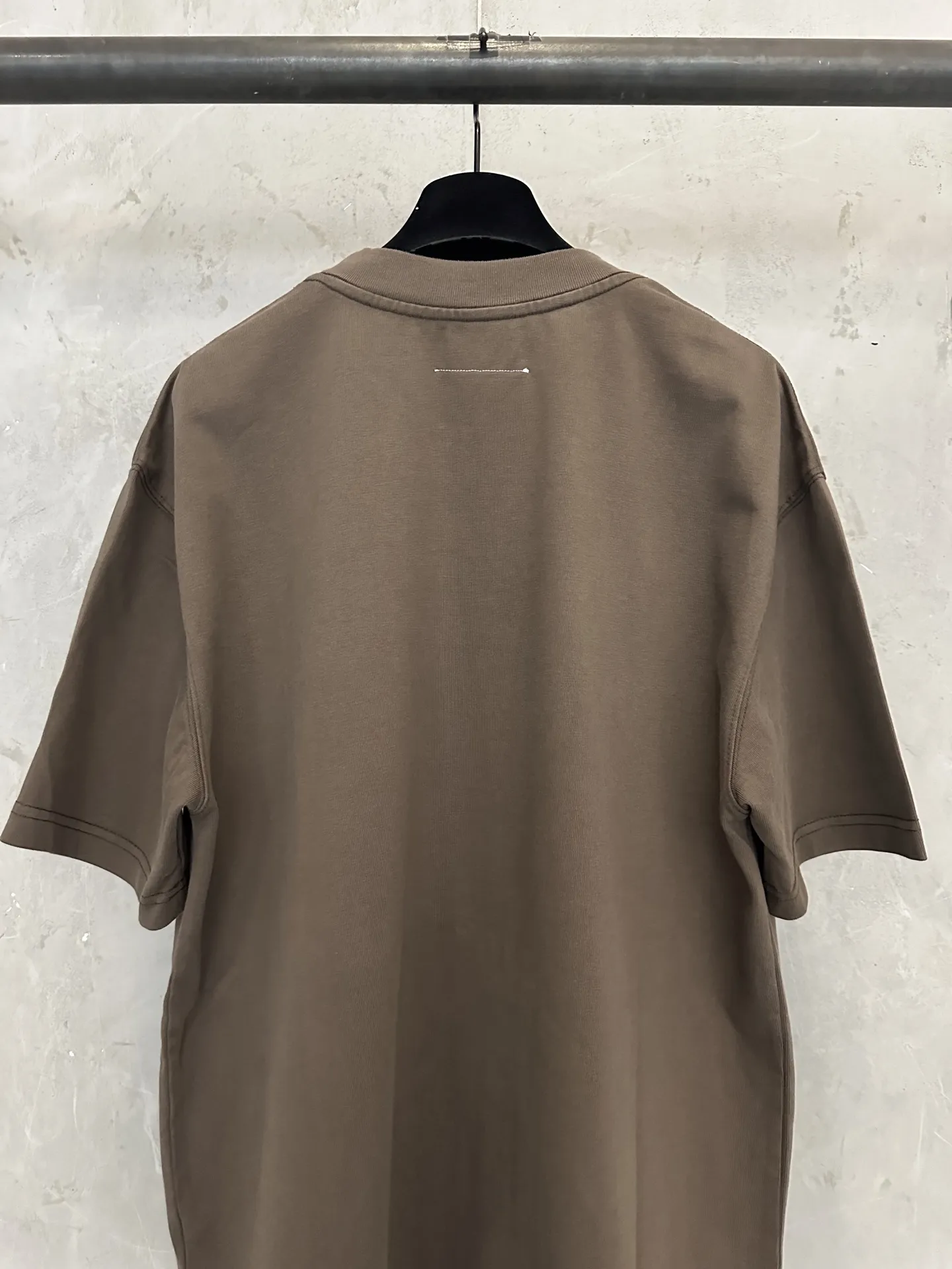 MM6 Numeric Label Heavyweight Cotton T-Shirt D22012295 — view 5
