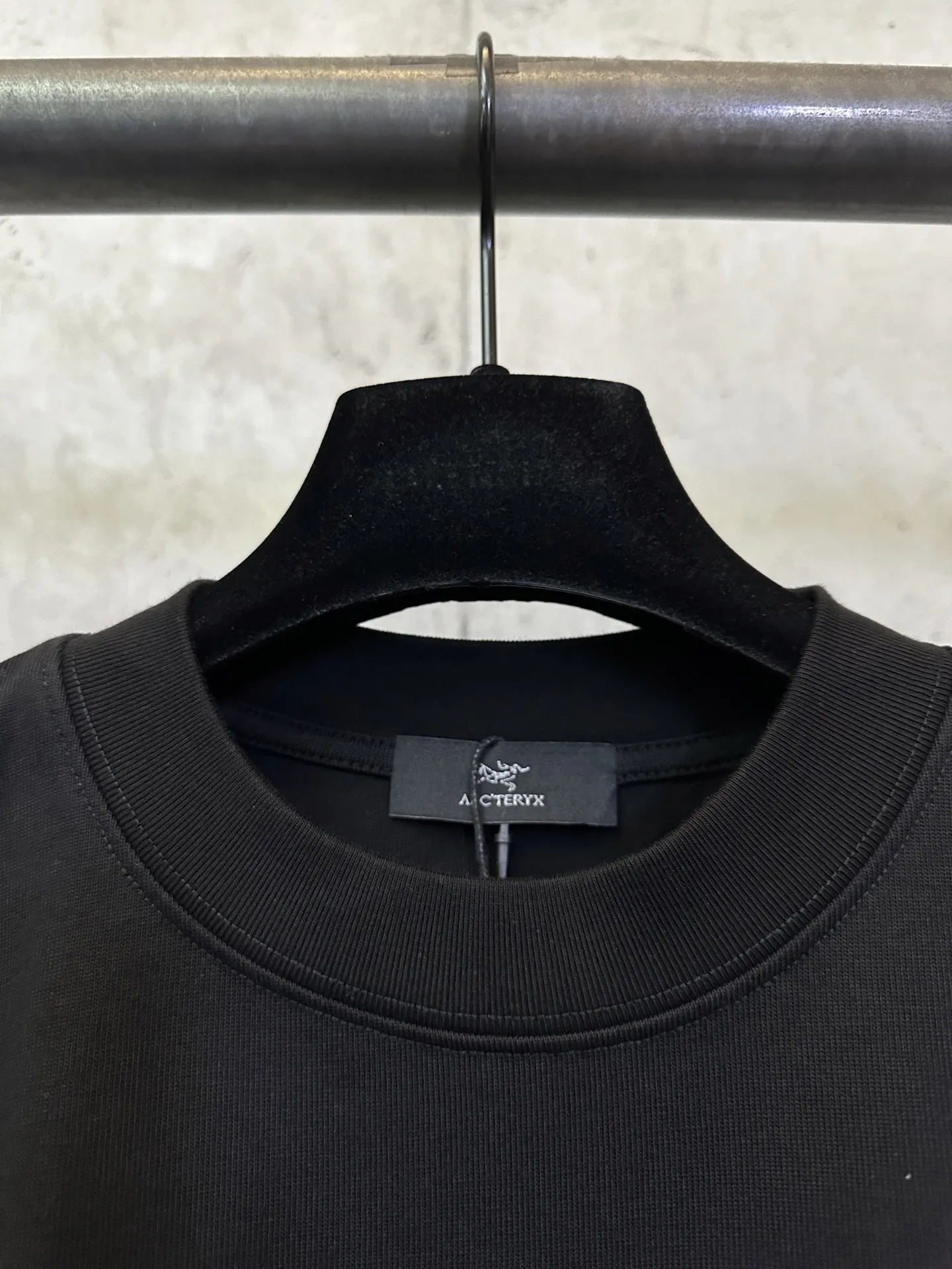 Logo Print Heavyweight Cotton T-Shirt D22012749 — view 7