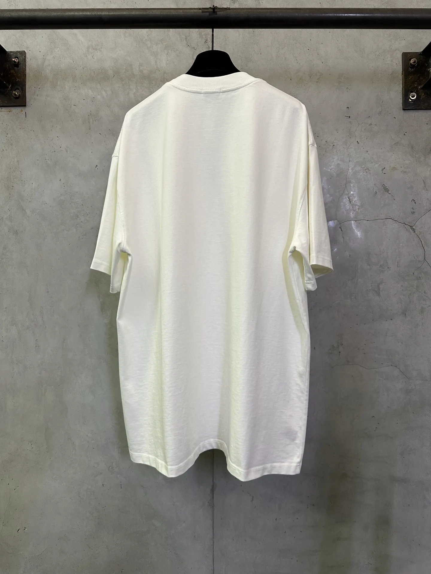 EKD Logo Heavyweight Cotton T-Shirt D22015735 — view 2