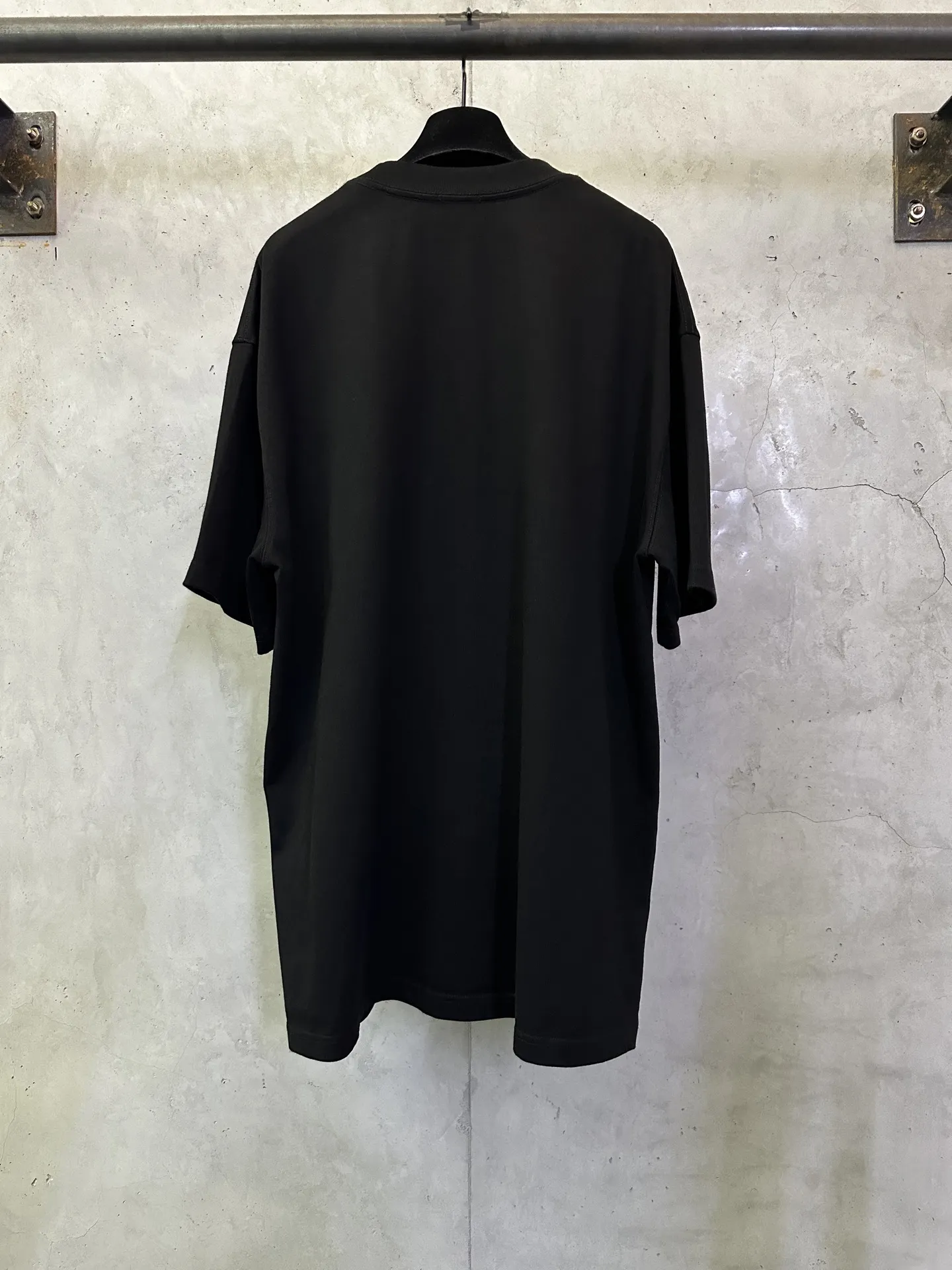 EKD Logo Graphic Heavyweight Cotton T-Shirt D22015736 — view 2