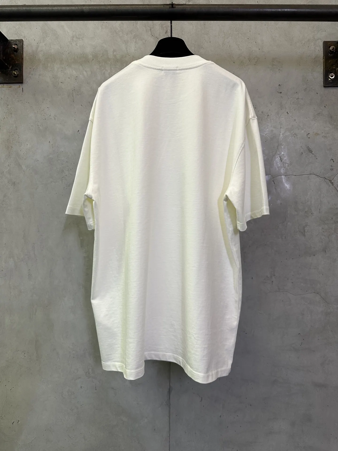 EKD Logo Graphic Heavyweight Cotton T-Shirt D22012880 — view 2