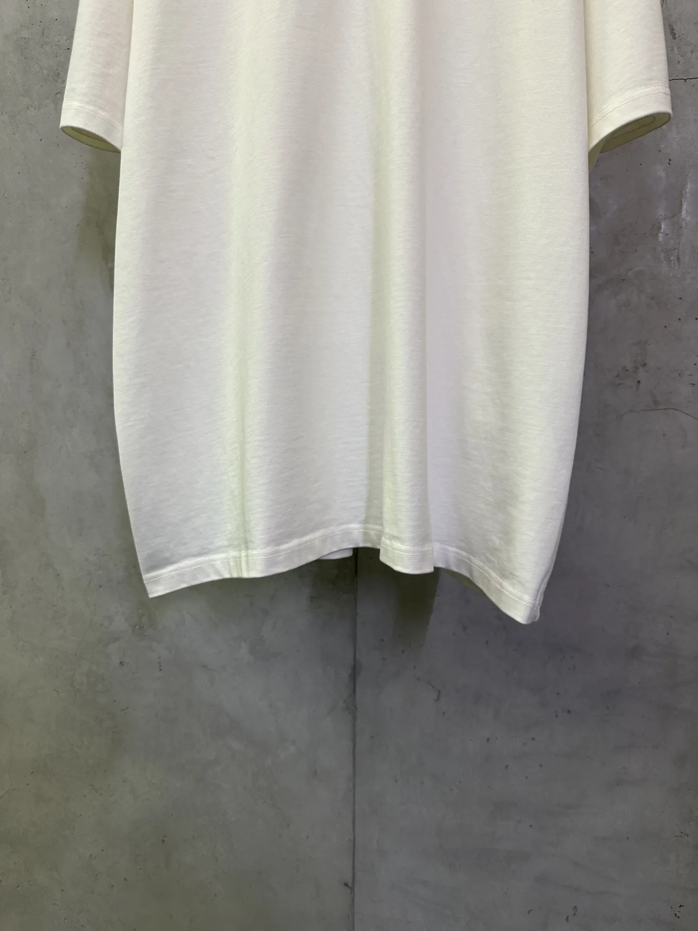 Logo Print Heavyweight Cotton T-Shirt D22012869 — view 4