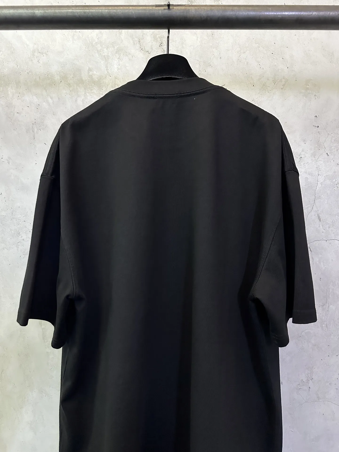 Logo Print Heavyweight Cotton T-Shirt D22012870 — view 5