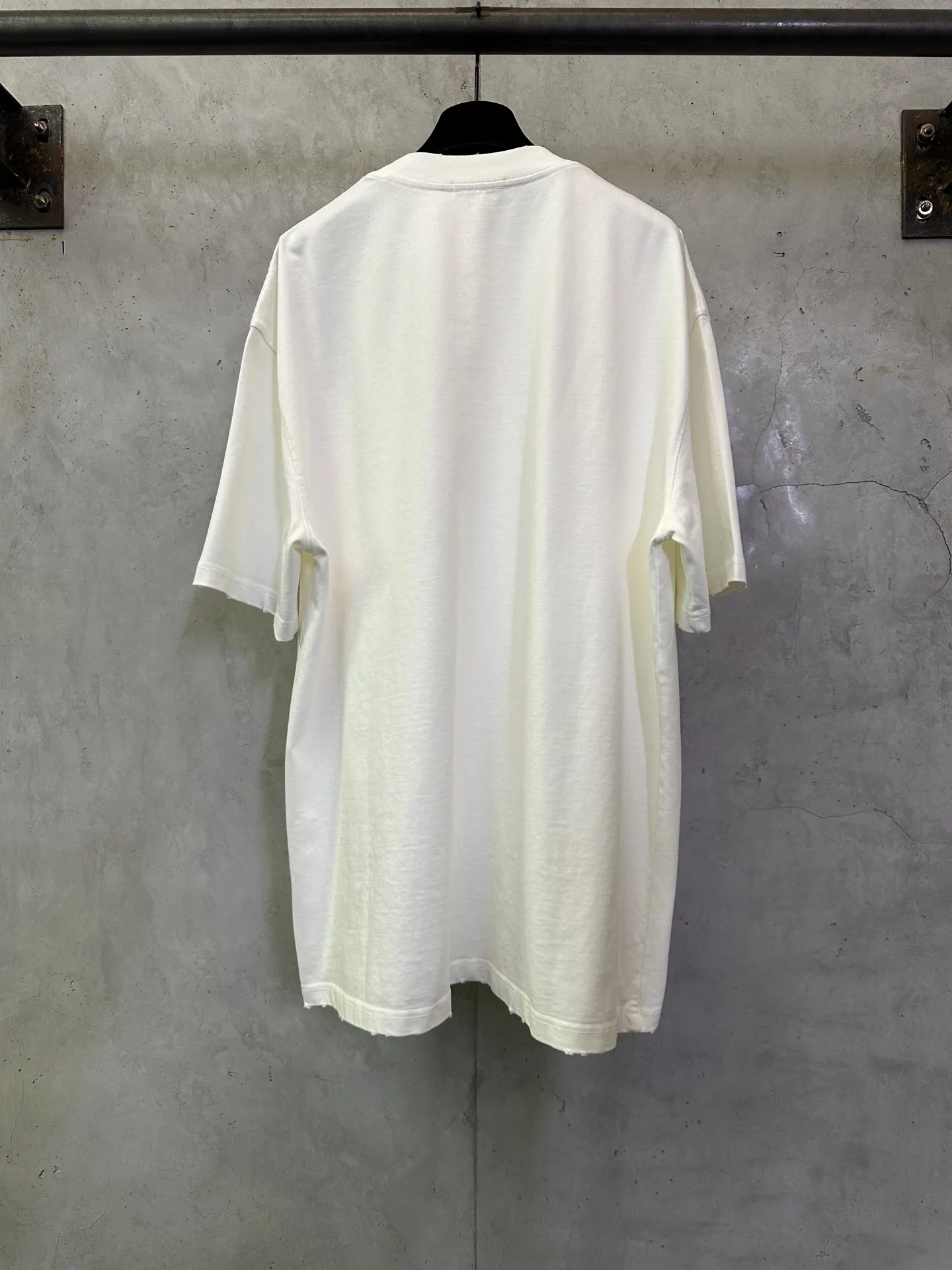 Logo Print Heavyweight Cotton T-Shirt D22015696 — view 2