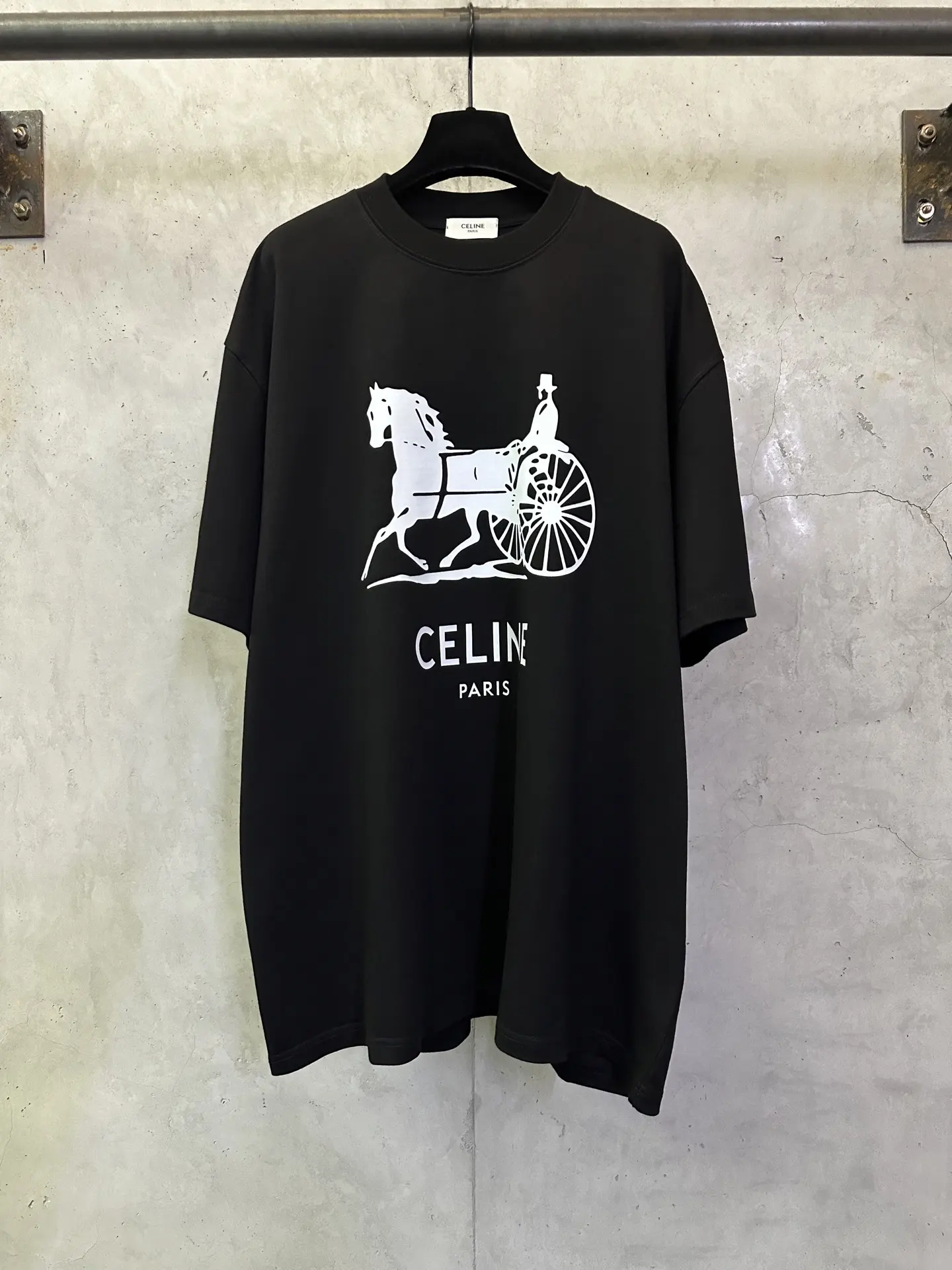 Carriage Logo Heavyweight Cotton T-Shirt D22012892