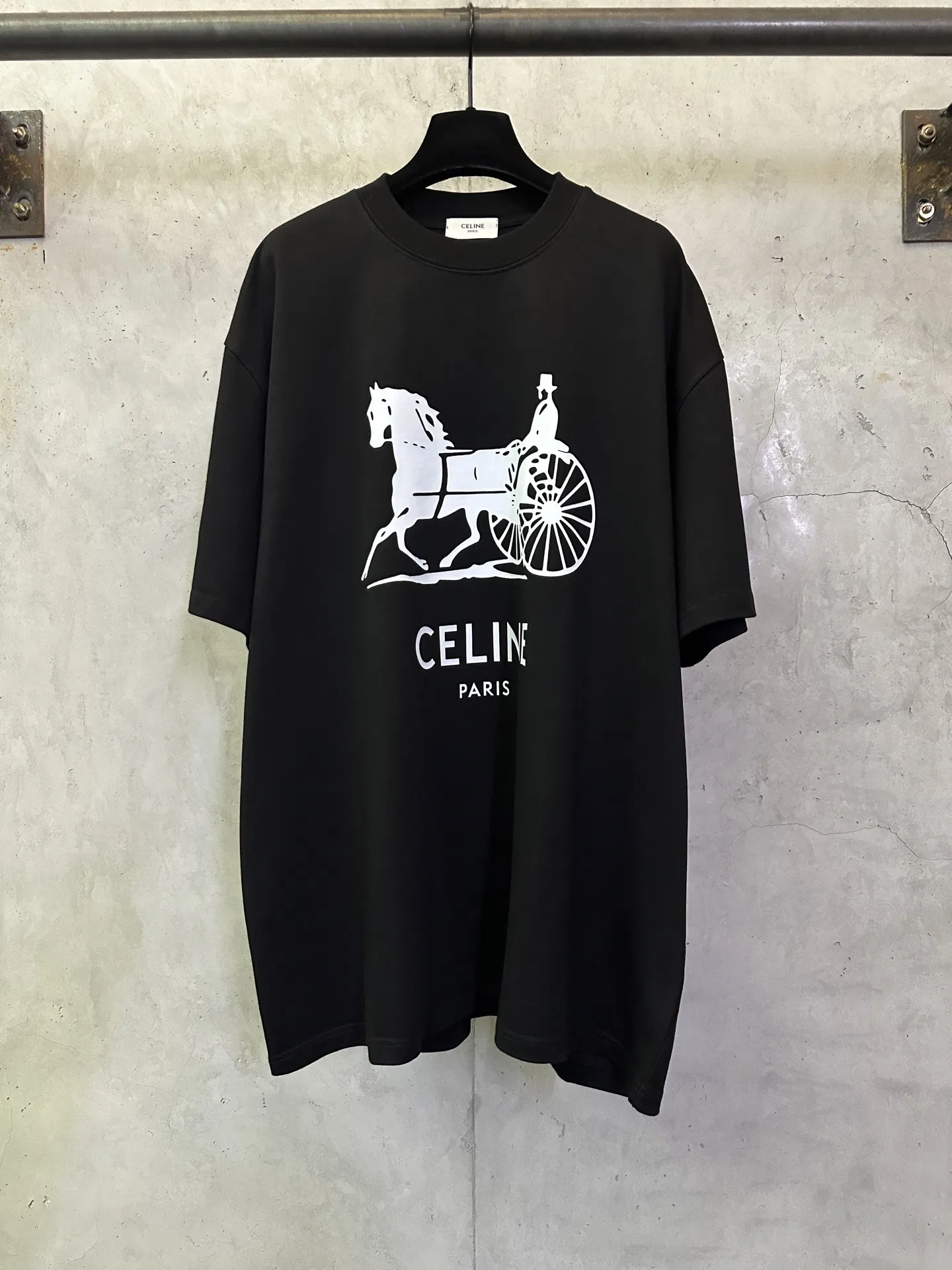 Carriage Logo Heavyweight Cotton T-Shirt D22012892