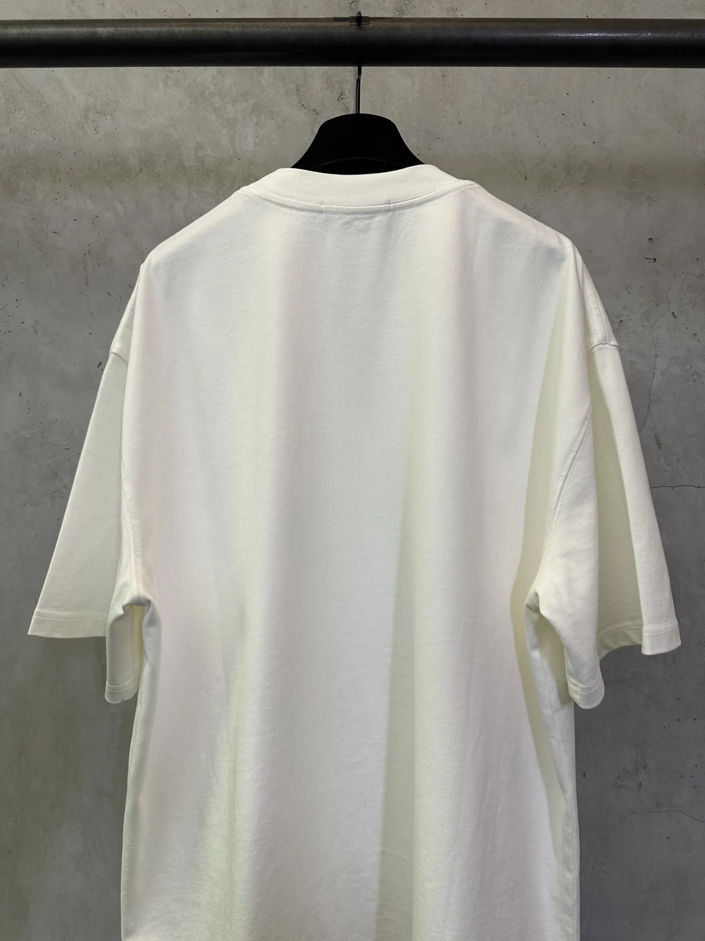 Logo-Print Heavyweight Cotton T-Shirt D22012863 — view 5