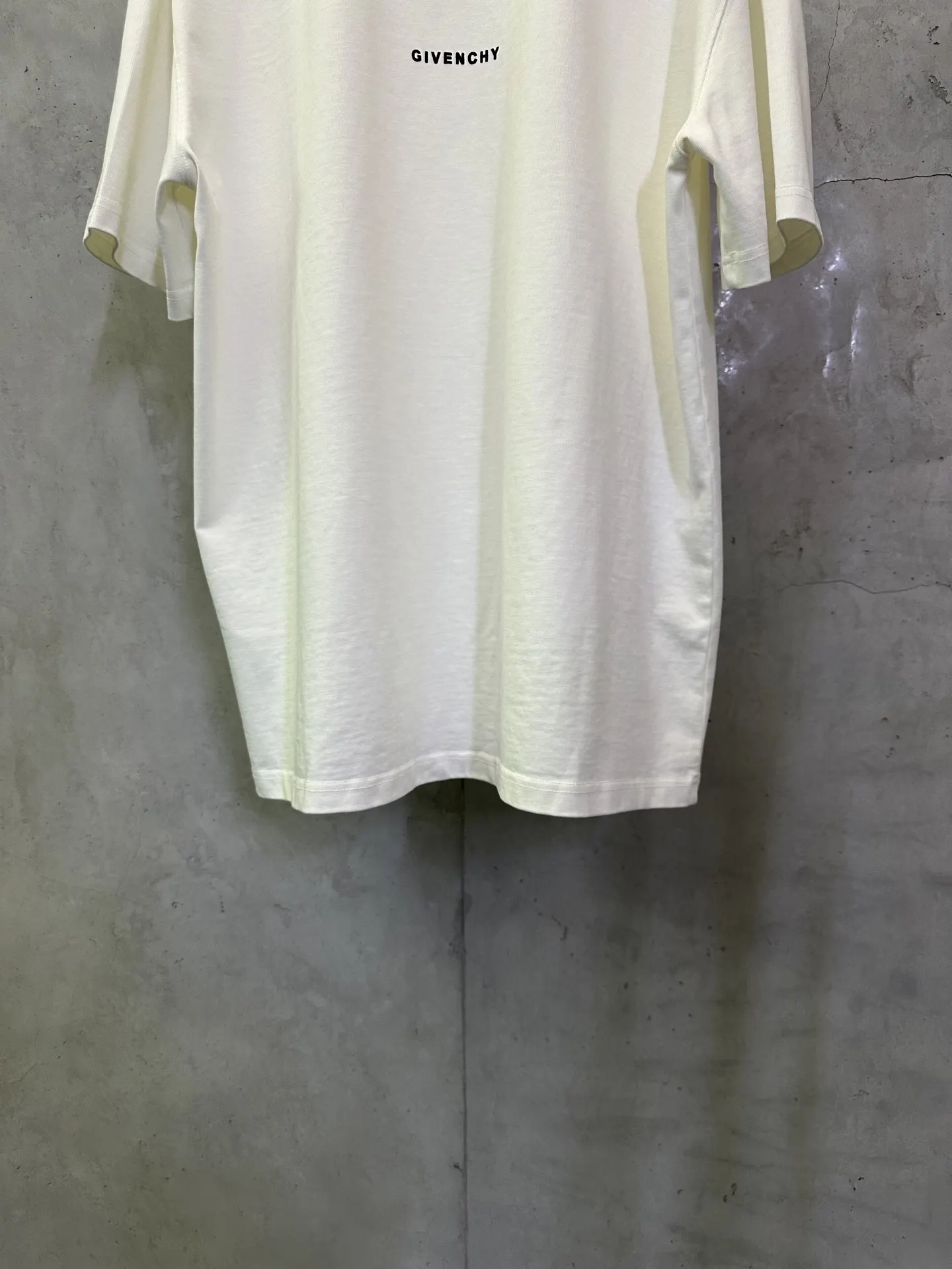 4G Logo Heavyweight Cotton T-Shirt D22015707 — view 6