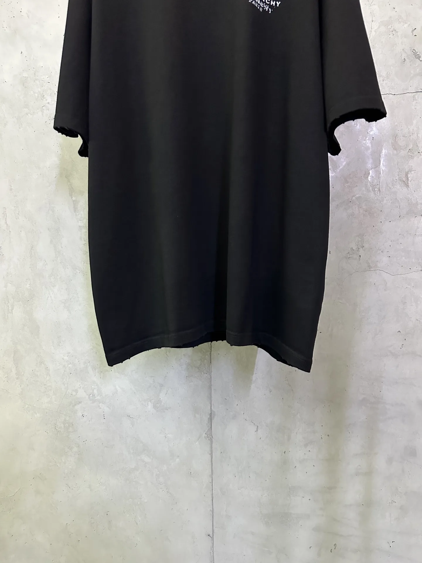 Stamp Logo Heavyweight Cotton T-Shirt D22015704 — view 4