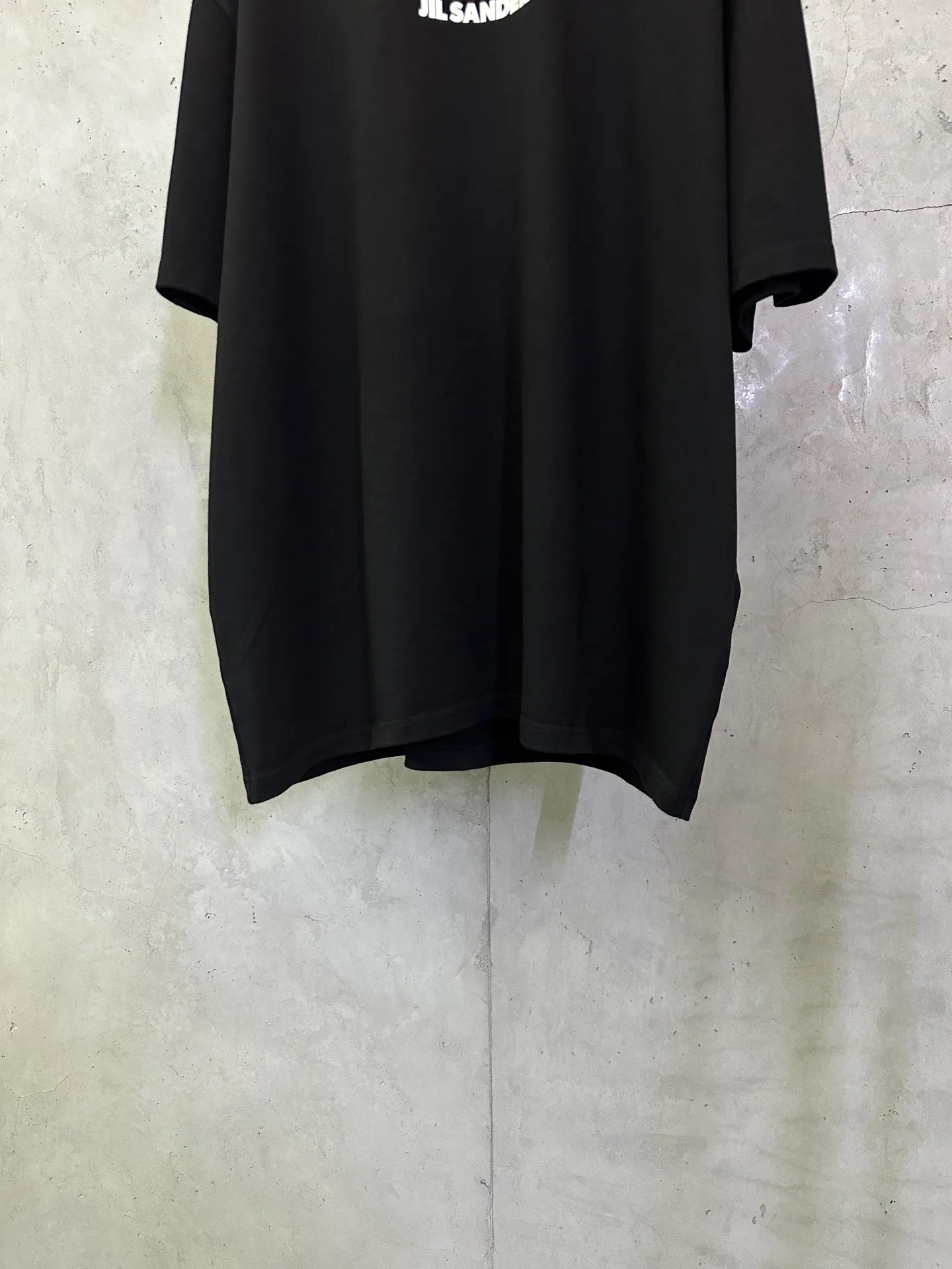 Logo-Print Heavyweight Cotton T-Shirt D22015717 — view 4