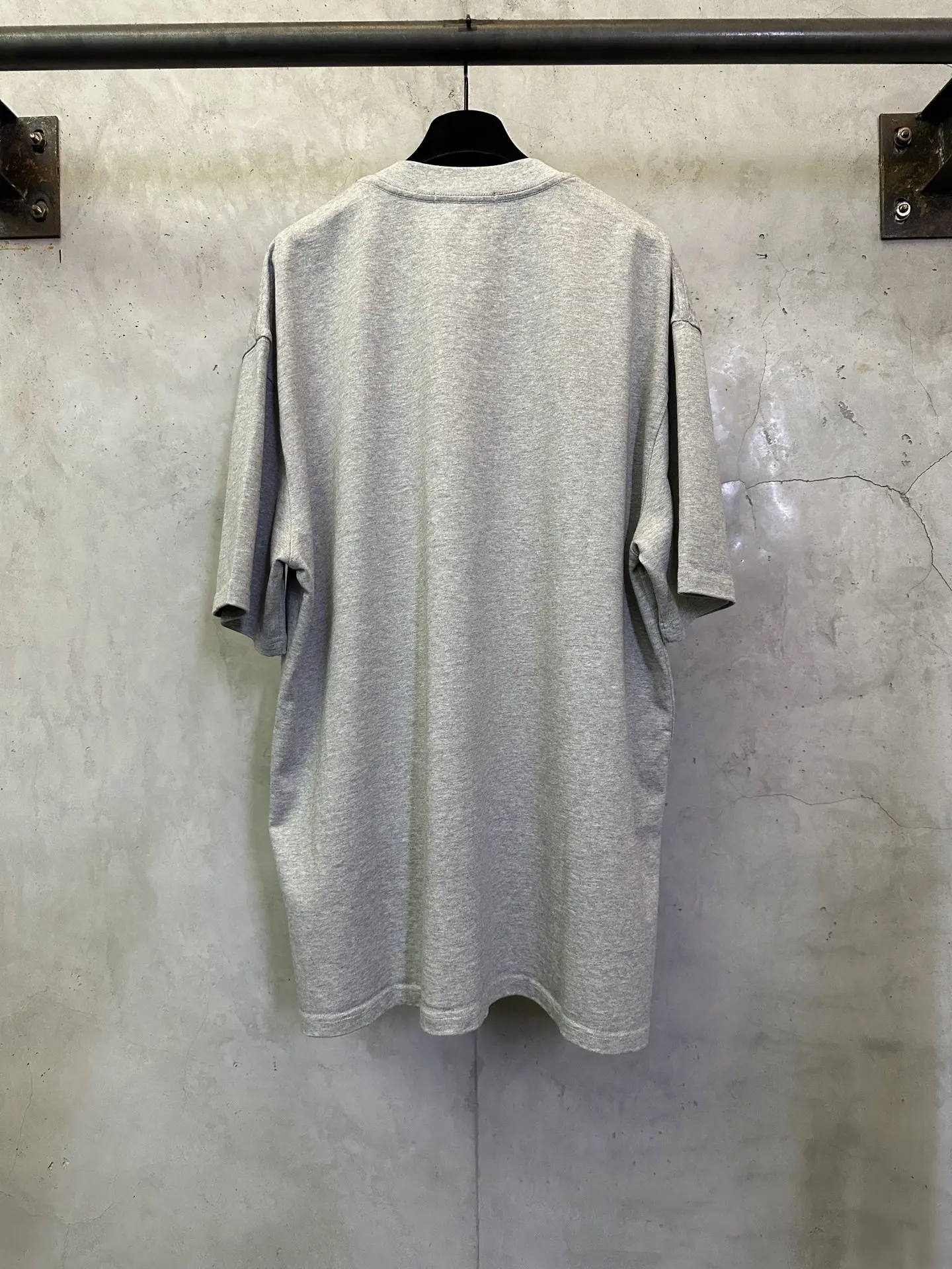 1854 Iris Graphic Heavyweight T-Shirt D22012744 — view 2