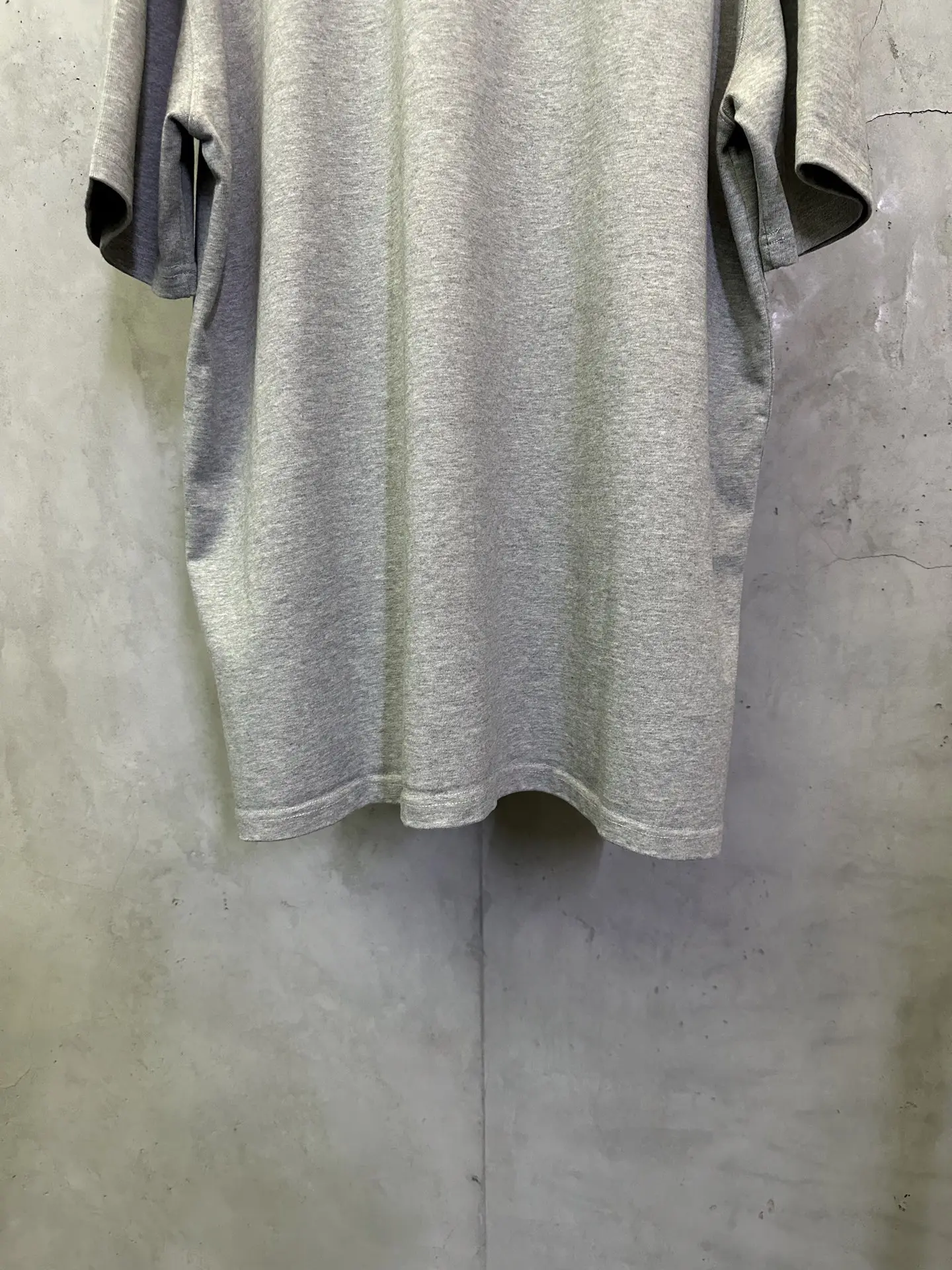 1854 Iris Graphic Heavyweight T-Shirt D22012744 — view 6