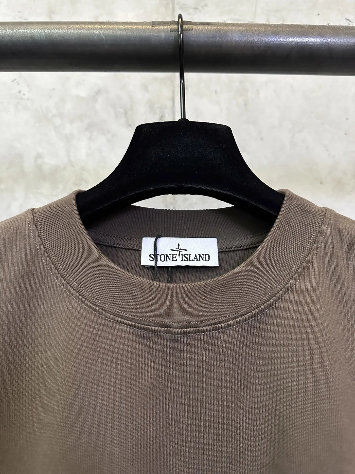 Logo-Embroidered Heavyweight Cotton T-Shirt D22012755 — view 7