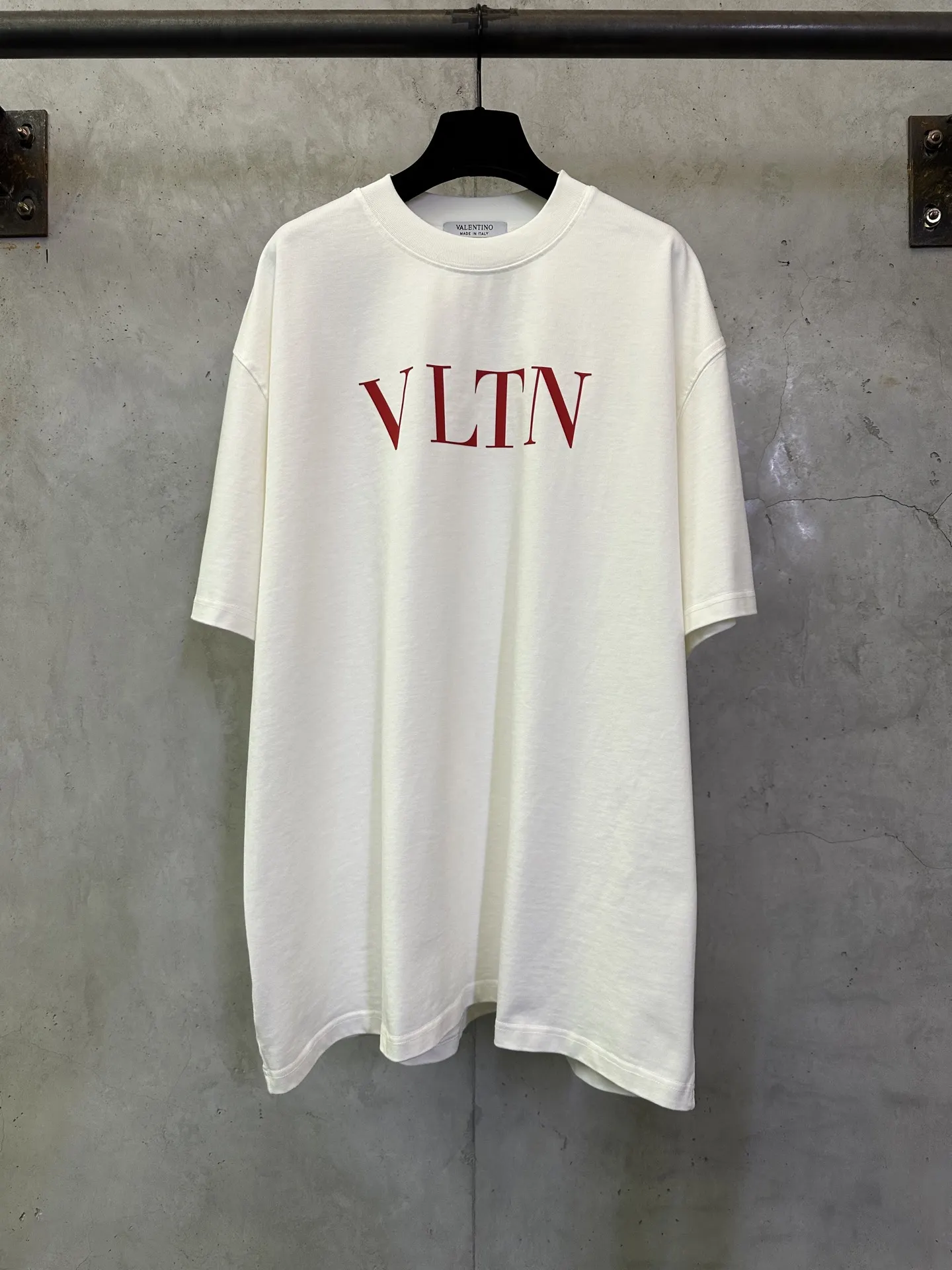 VLTN Logo Print Heavyweight Cotton T-Shirt D22012913