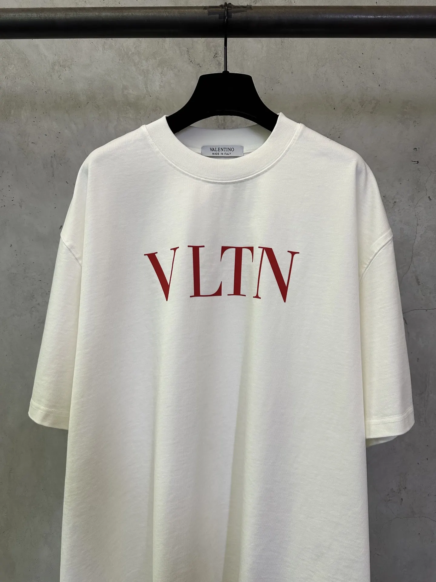 VLTN Logo Print Heavyweight Cotton T-Shirt D22012913 — view 3