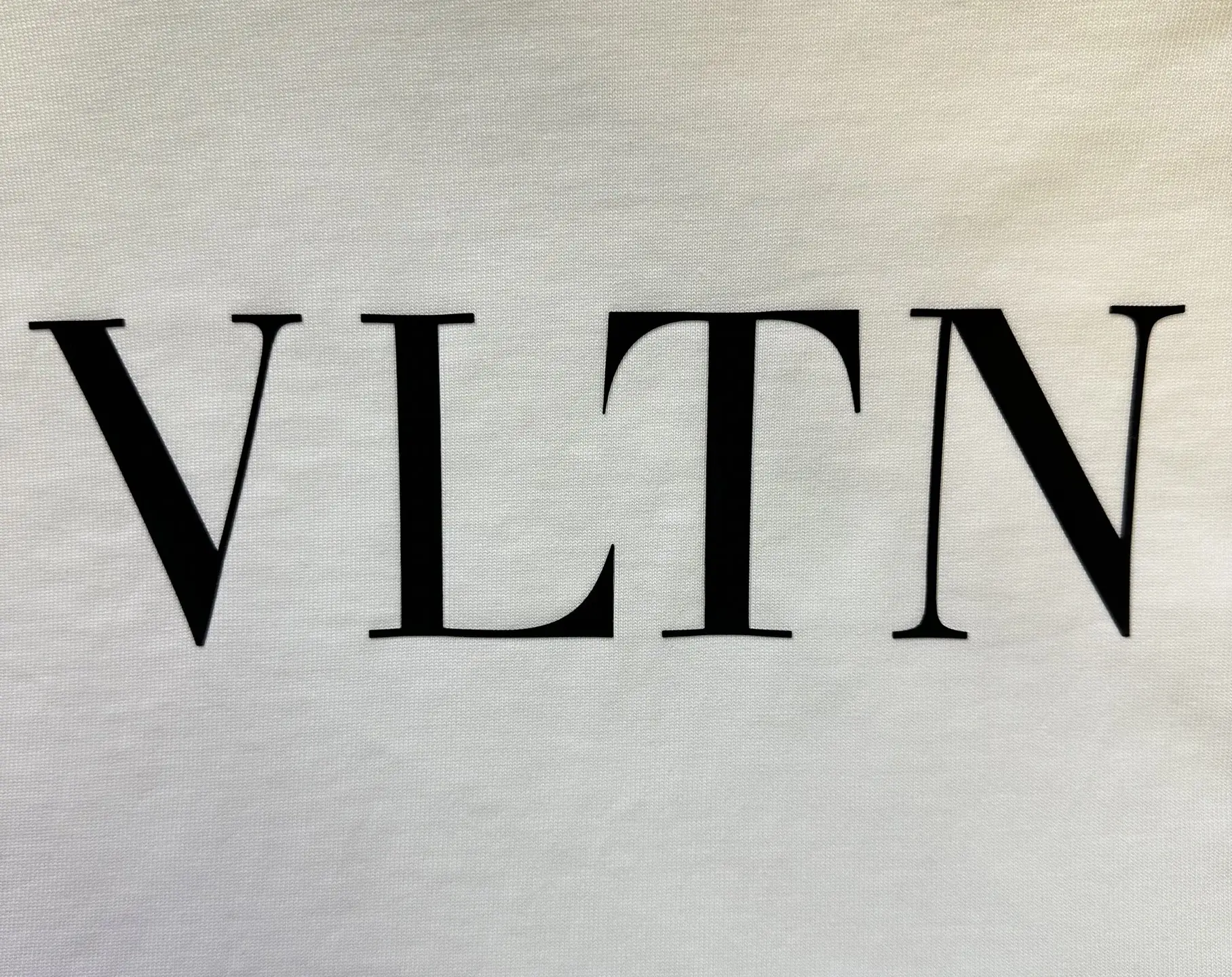 VLTN Logo Print Heavyweight Cotton T-Shirt D22012915 — view 8