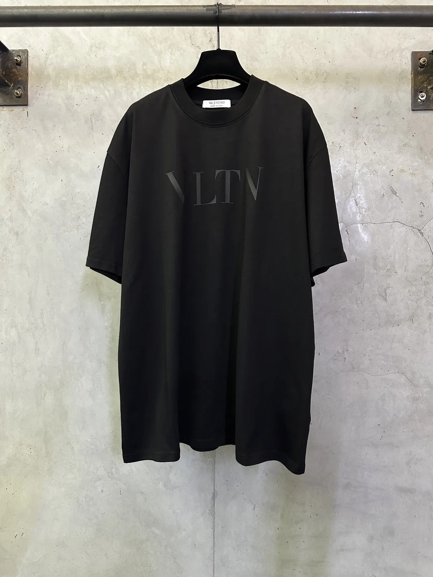 VLTN Logo Print Heavyweight Cotton T-Shirt D22012917