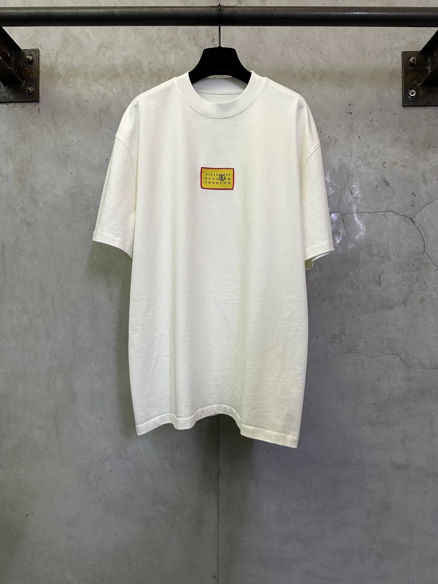 MM6 Logo Patch Heavyweight Cotton T-Shirt D22012794