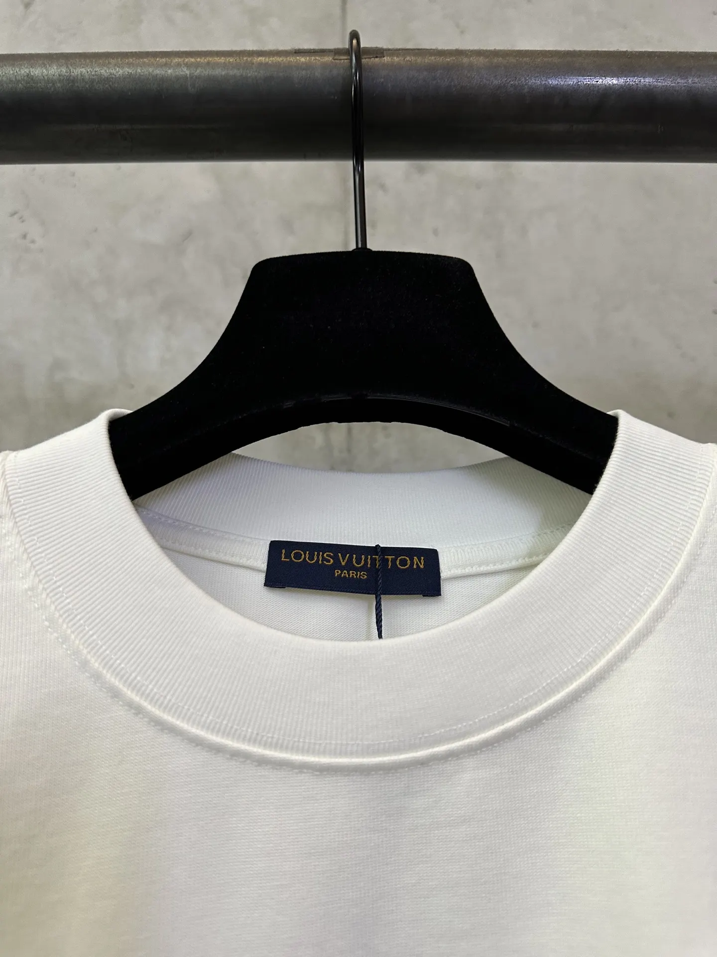 Logo Print Heavyweight Cotton T-Shirt D22012817 — view 7