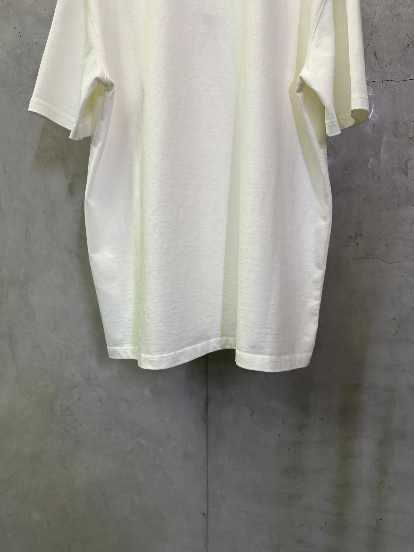 Instinct Surréaliste Graphic Print T-Shirt D22015713 — view 6